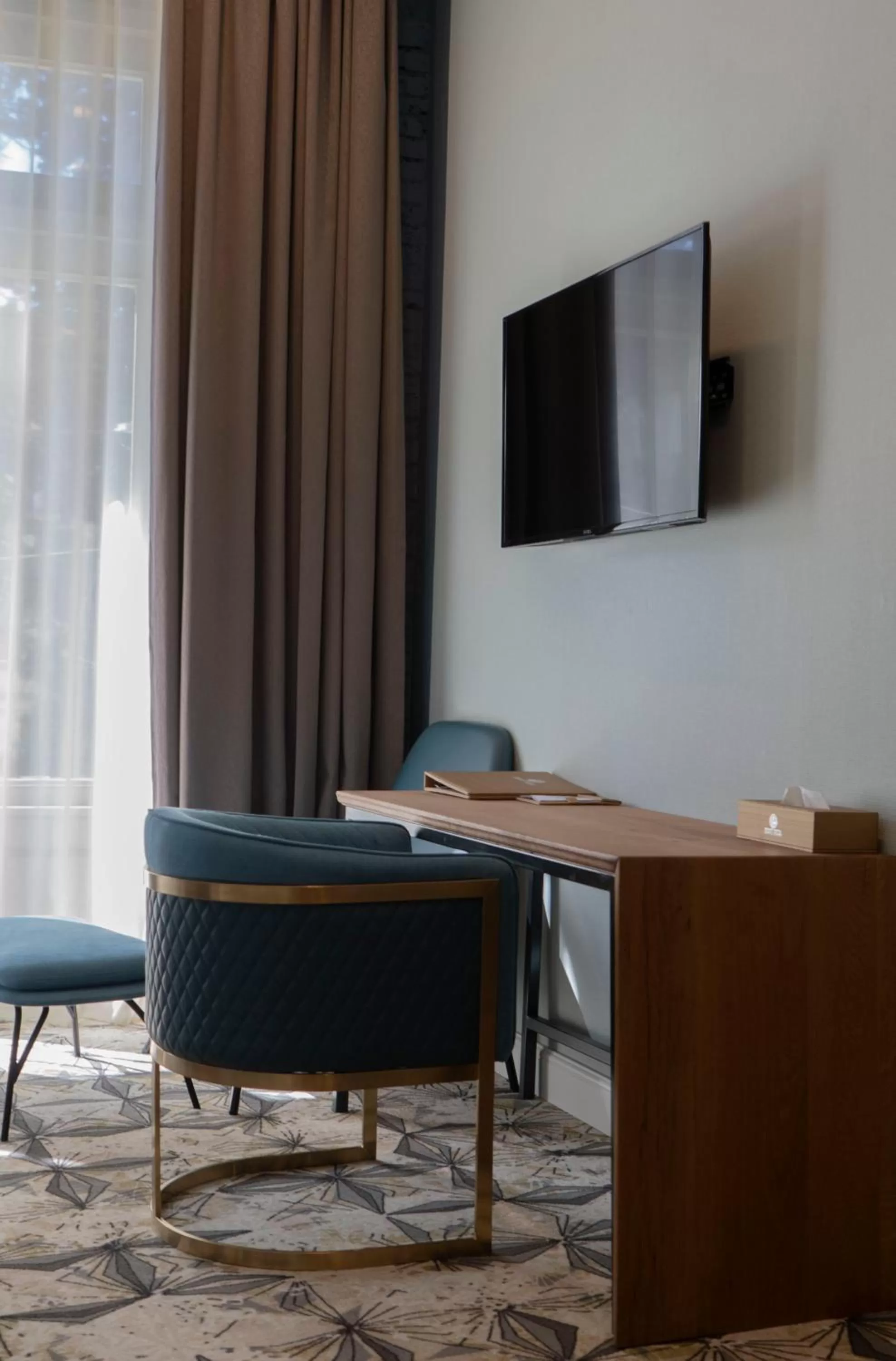 TV and multimedia in Grand Opera Hotel