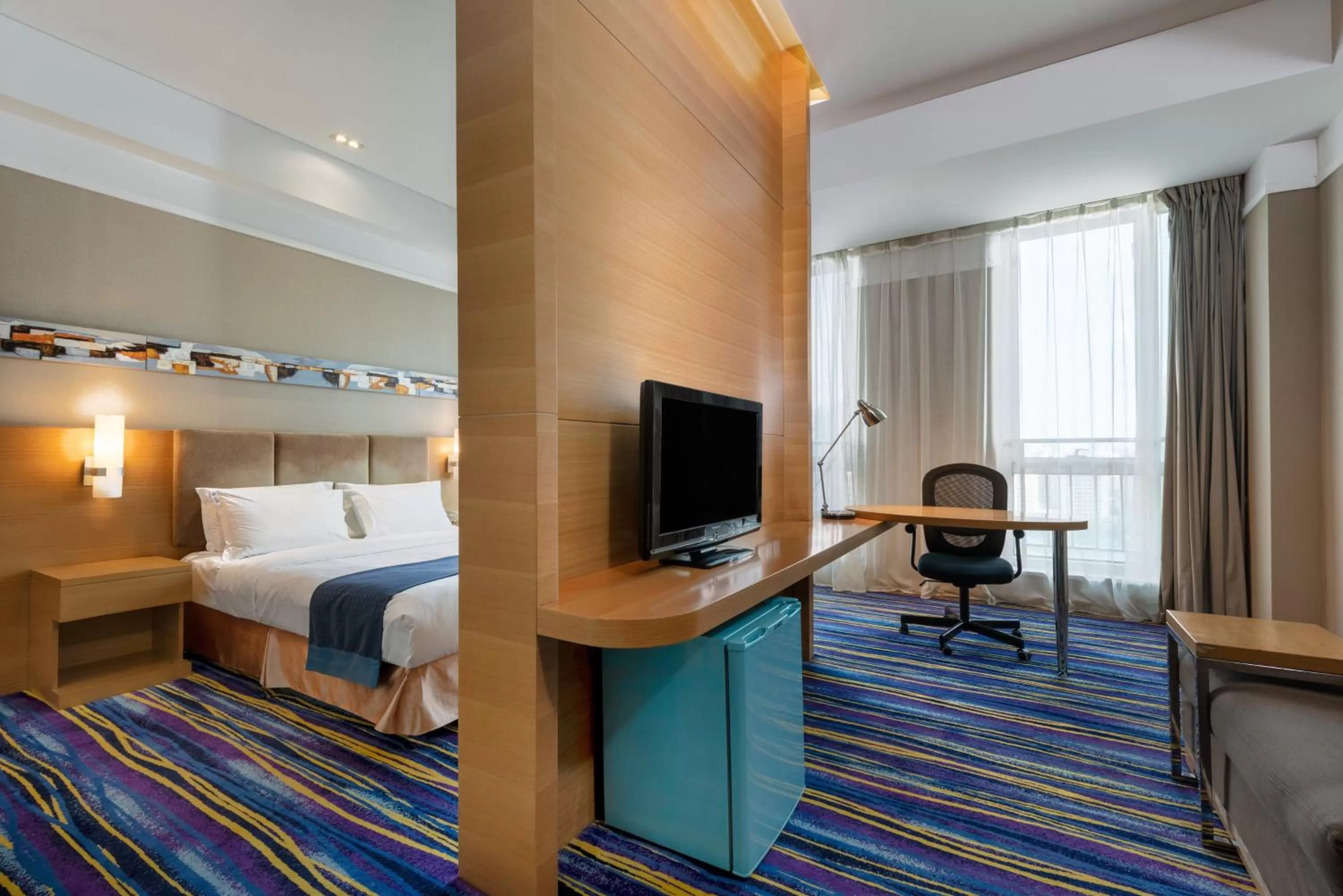 Photo of the whole room in Holiday Inn Express Tianjin Heping by IHG