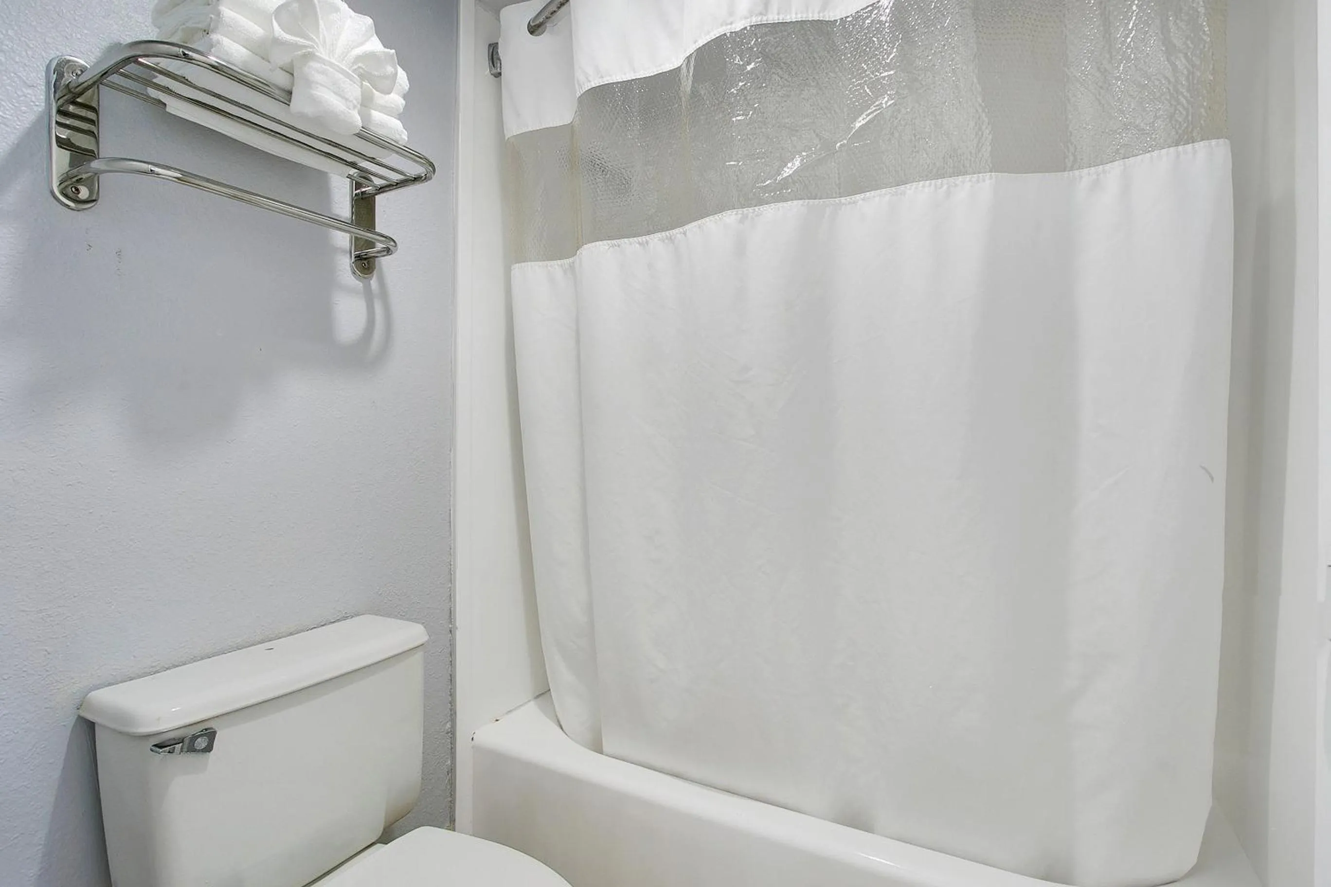 Bathroom in Vivo Living Kissimmee West