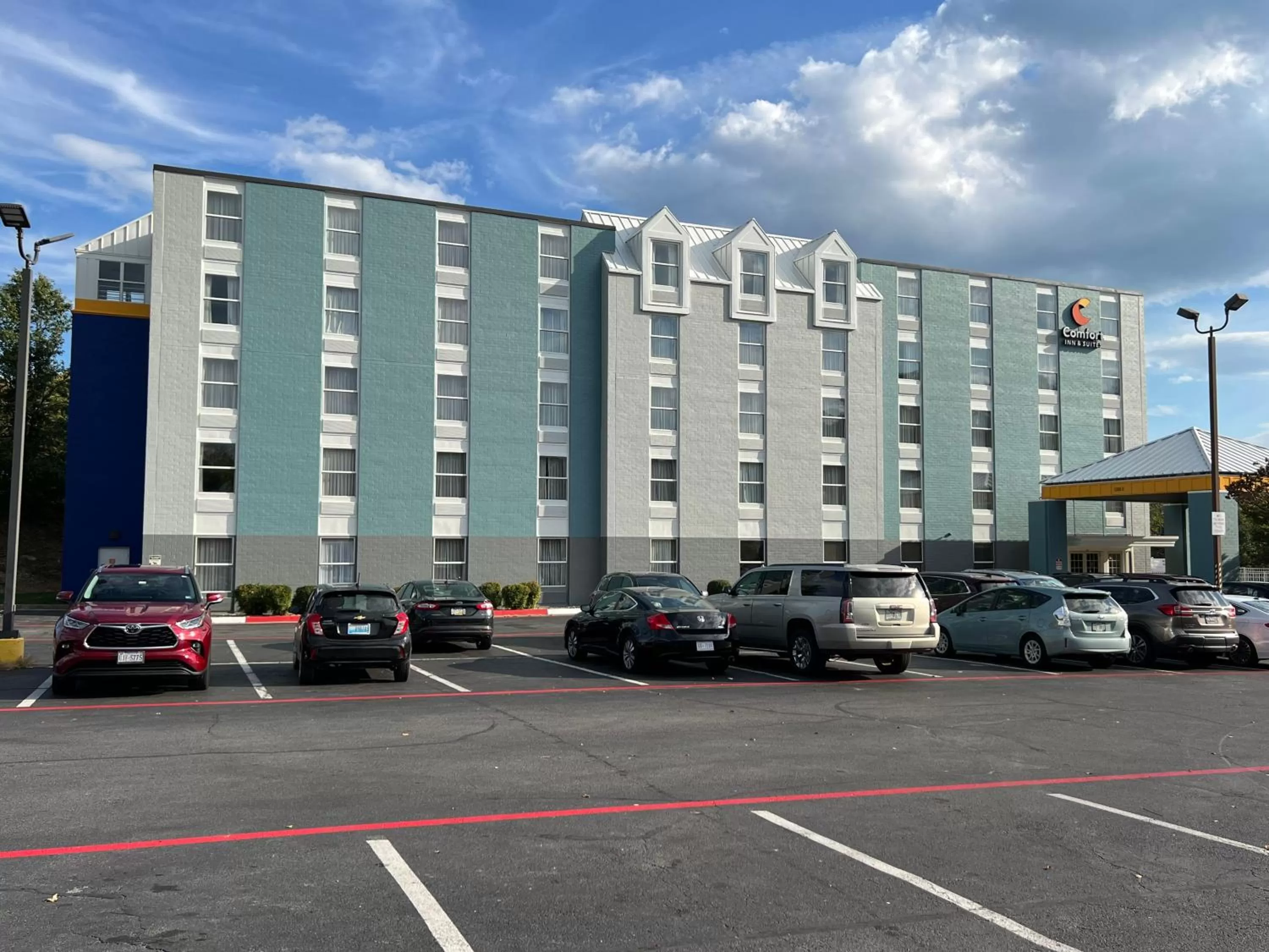 Property building in Comfort Inn & Suites Staunton