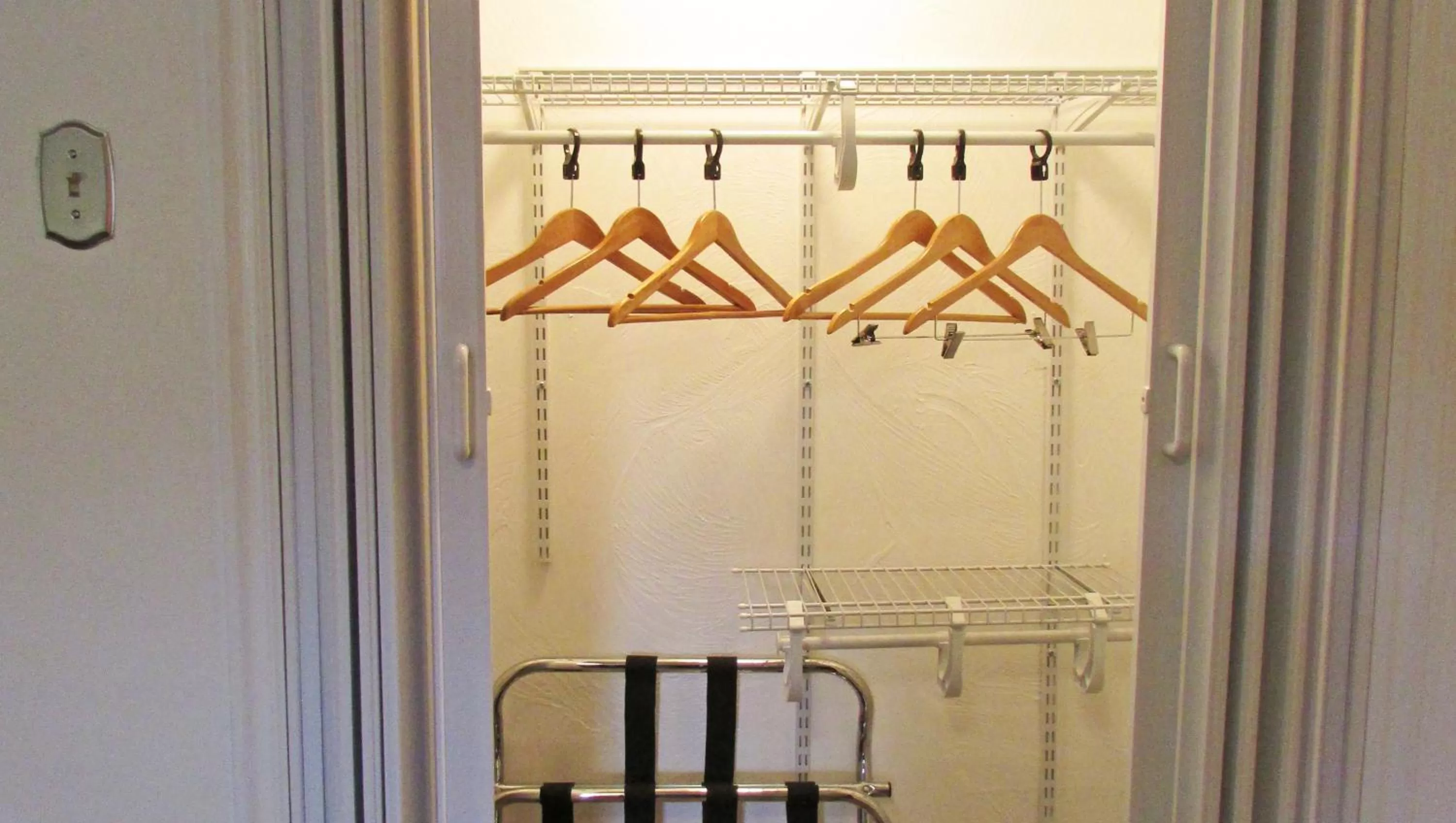 Photo of the whole room in Mountain Star Inn