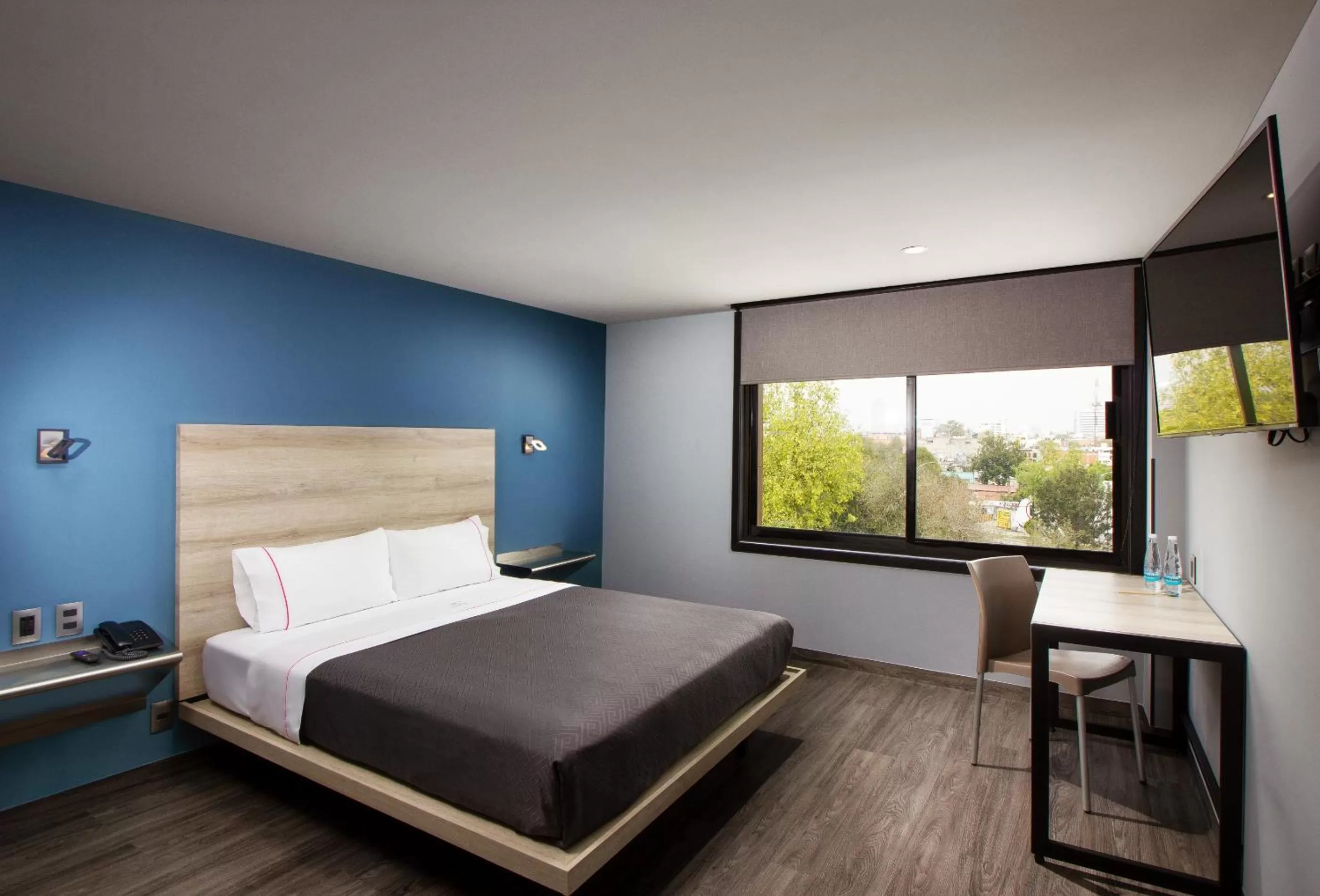 Photo of the whole room, Bed in Hotel MX lagunilla CDMX, Trademark Collection by Wyndham