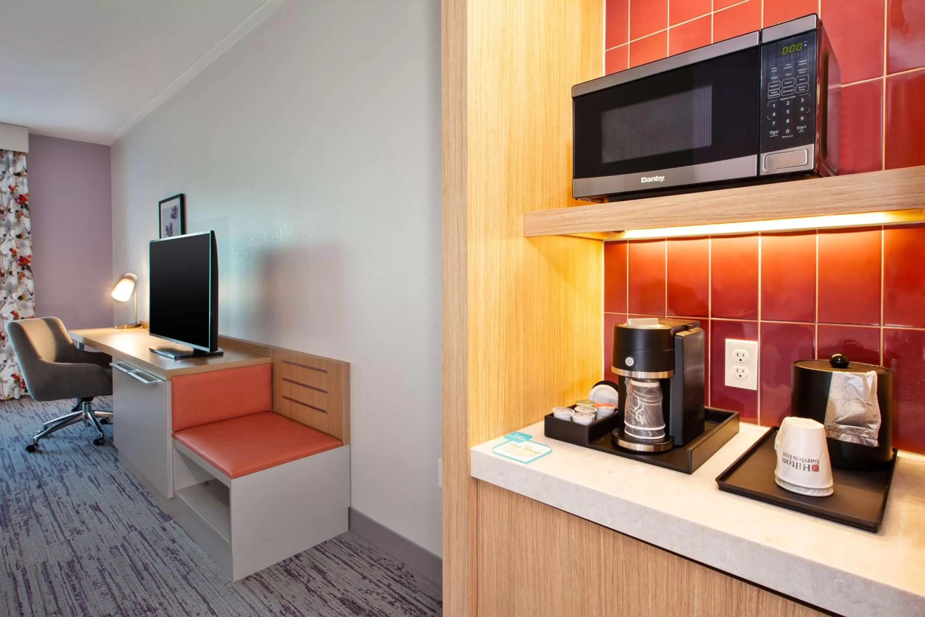 Bedroom in Hilton Garden Inn Columbus Easton, Oh