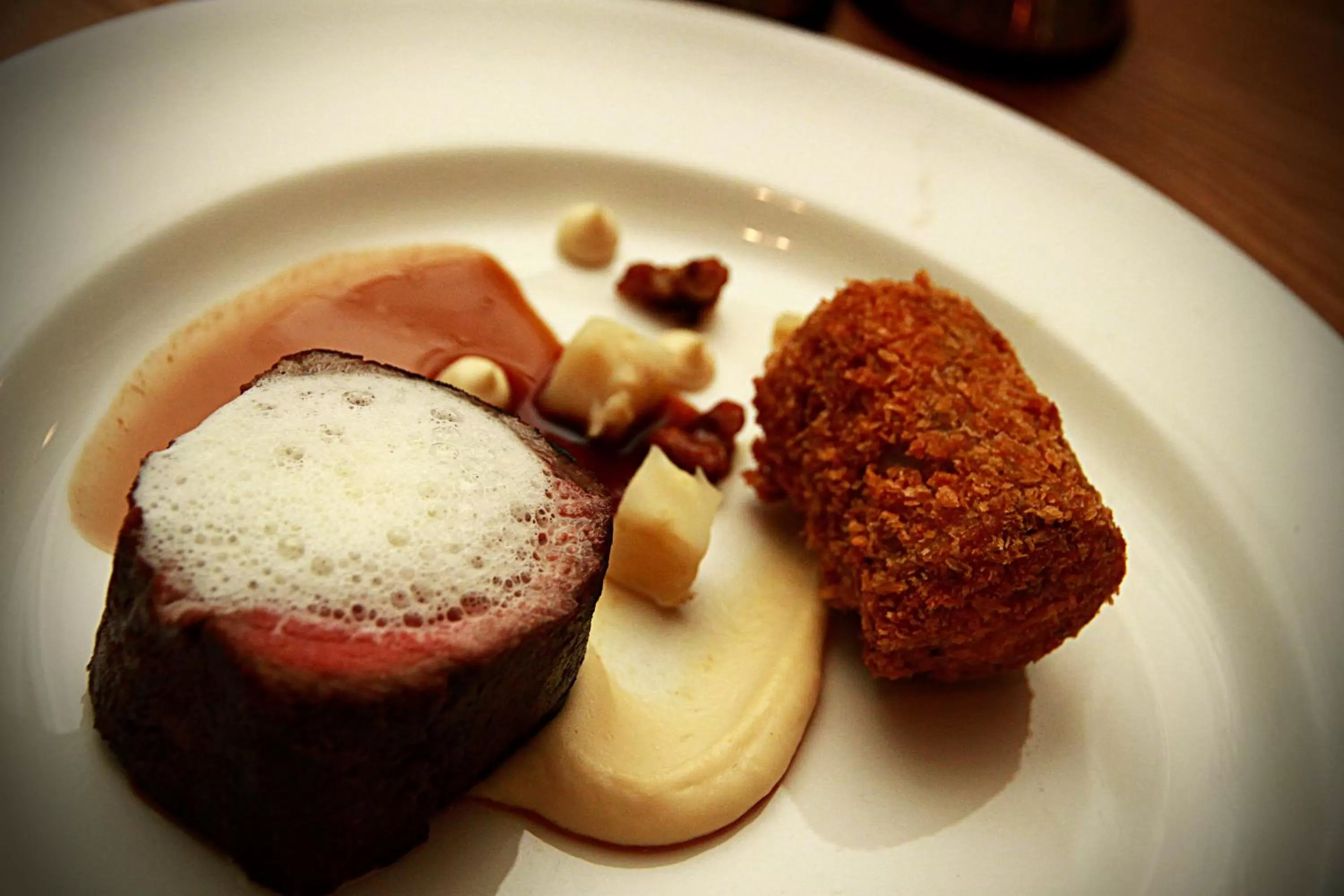 Food and drinks, Food in The Resolution Hotel