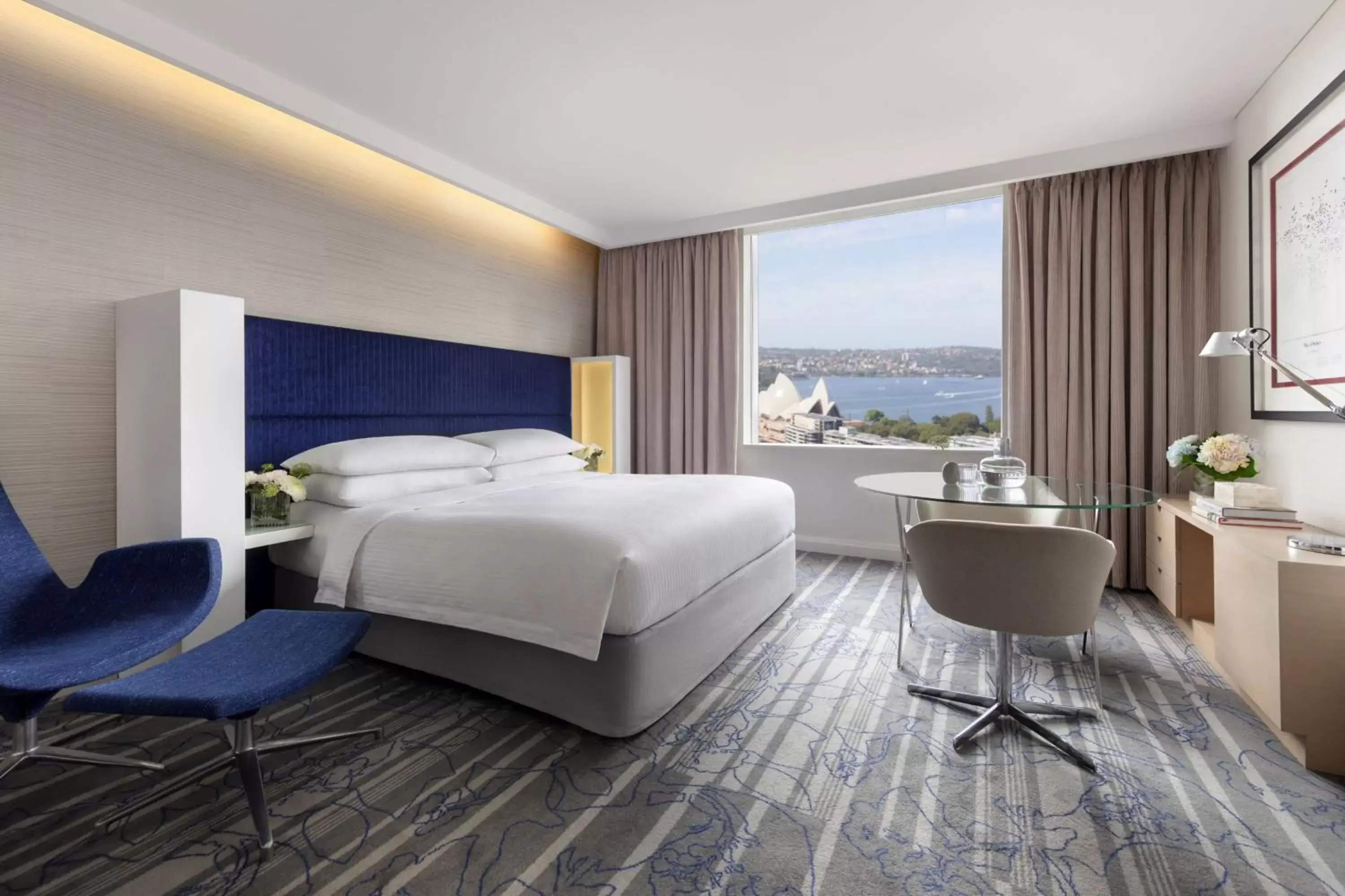 Executive King Room with Club Lounge Access with Opera House View in Sydney Harbour Marriott Hotel at Circular Quay Executive King Room with Club Lounge Access with Opera House View in Sydney Harbour Marriott Hotel at Circular Quay
