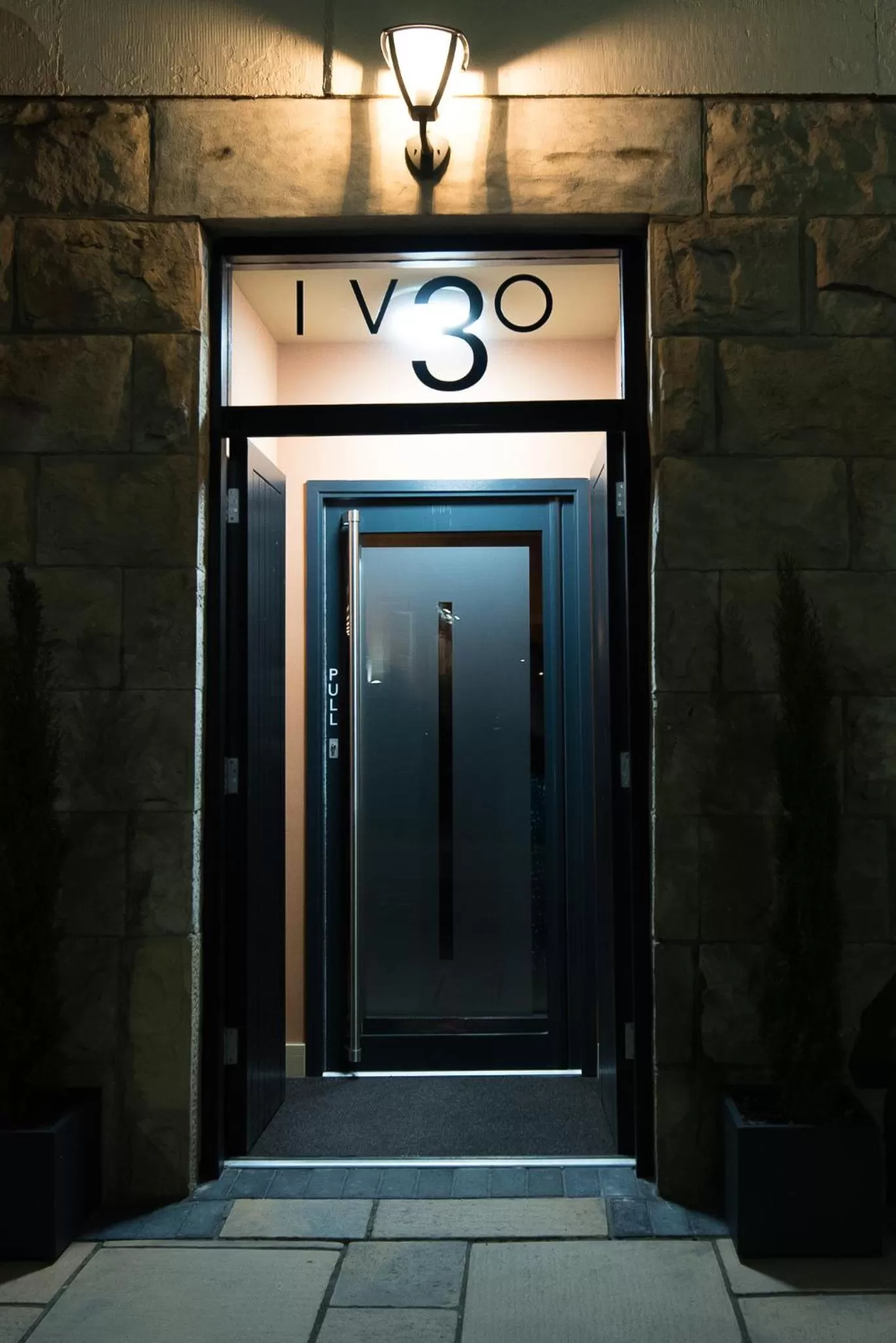 Drinks in Laichmoray Hotel