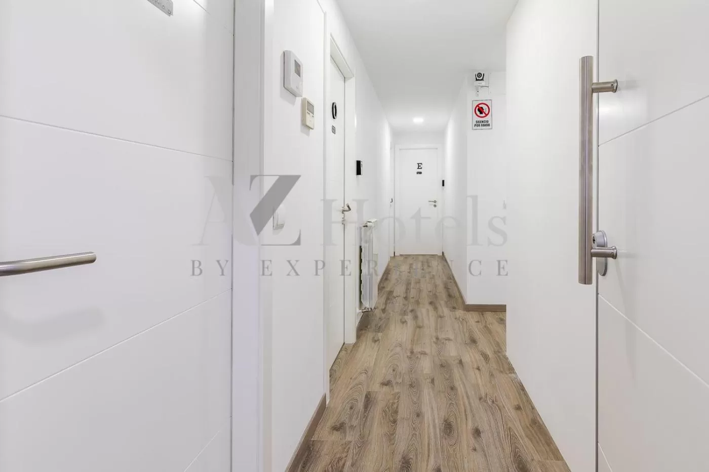 Decorative detail in AYZ Villegas - Auto check-in property