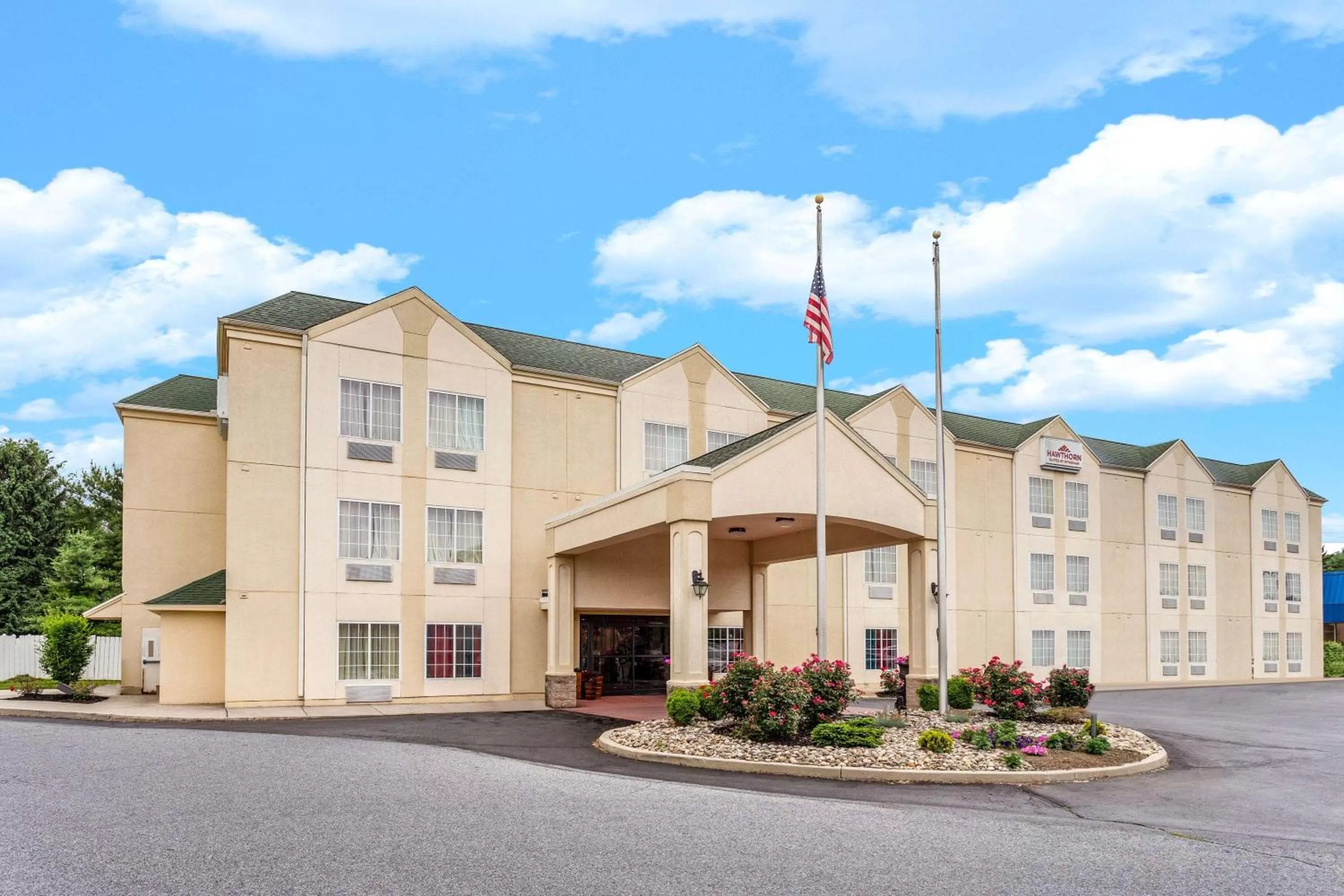 Property building in Hawthorn Suites by Wyndham Allentown-Fogelsville