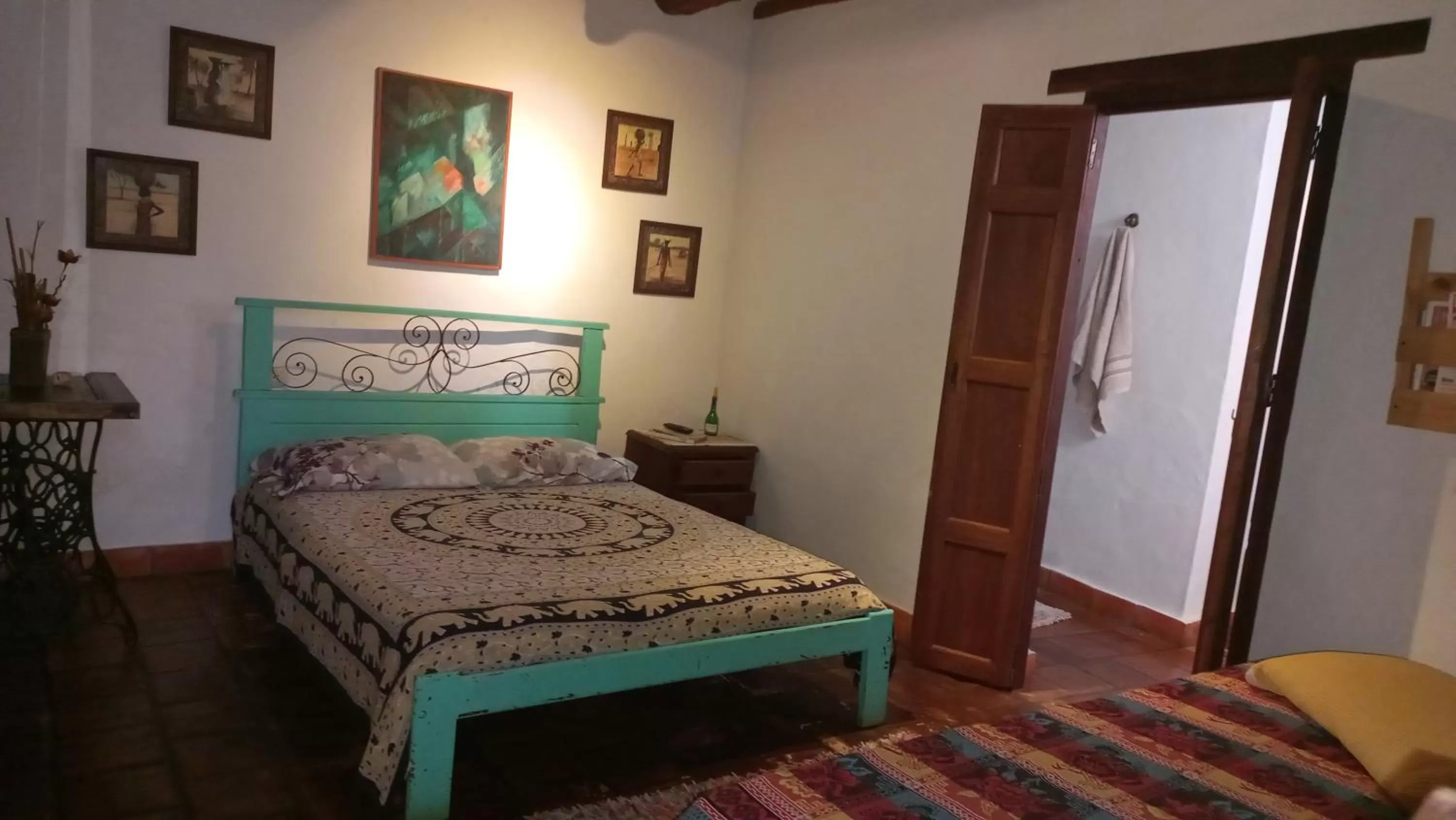 Triple Room with Private Bathroom in Casa Tierrarte