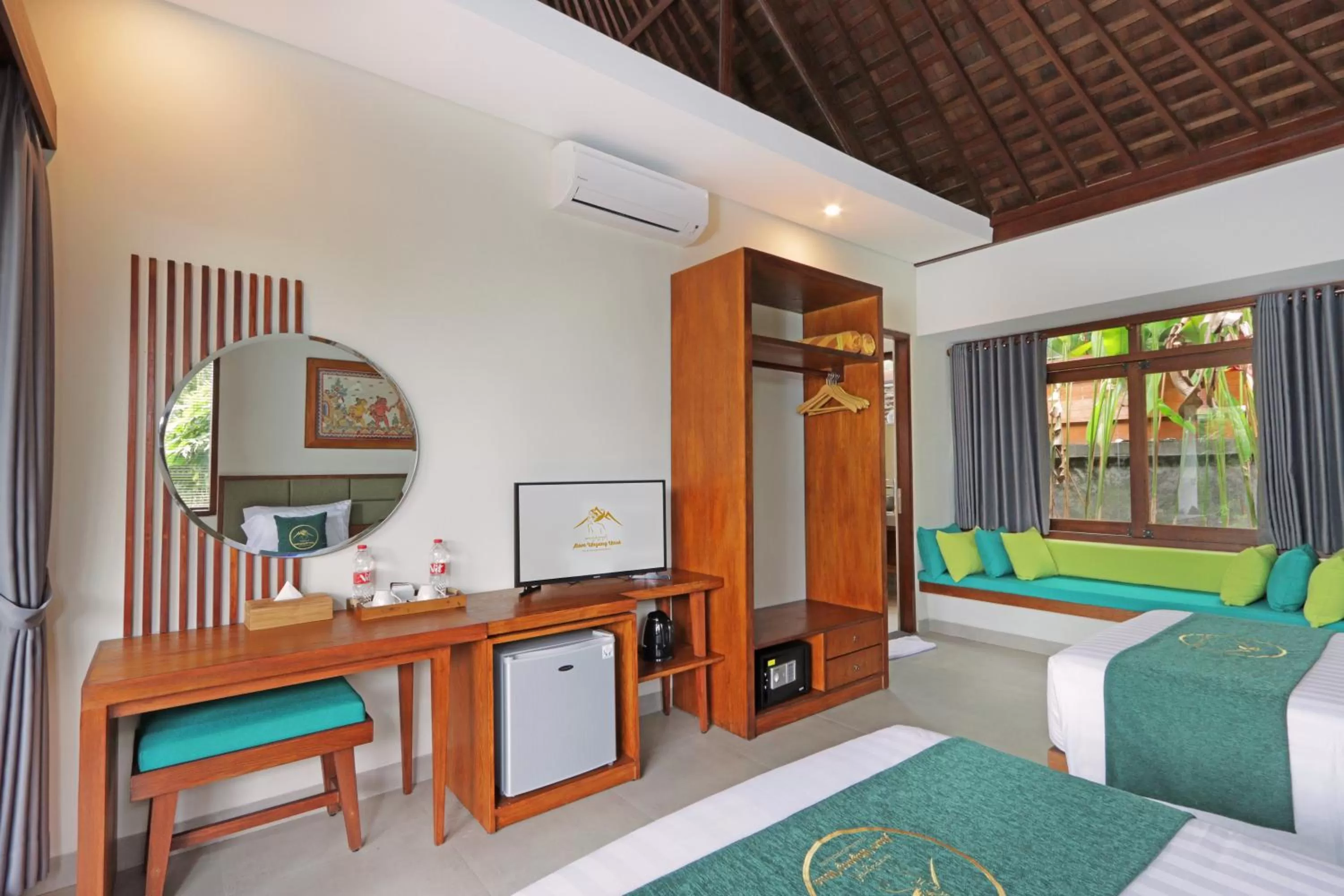 TV and multimedia, Bed in Alam Wayang Ubud - CHSE Certified
