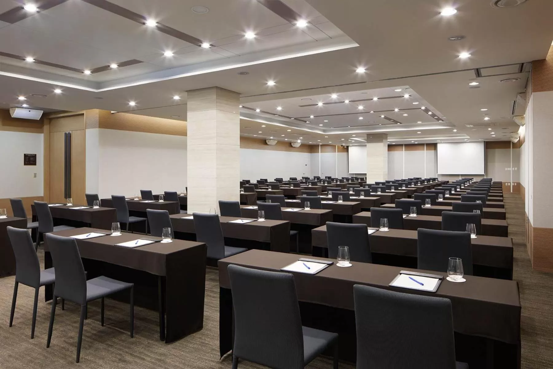 Banquet/Function facilities in Days Hotel & Suites by Wyndham Incheon Airport