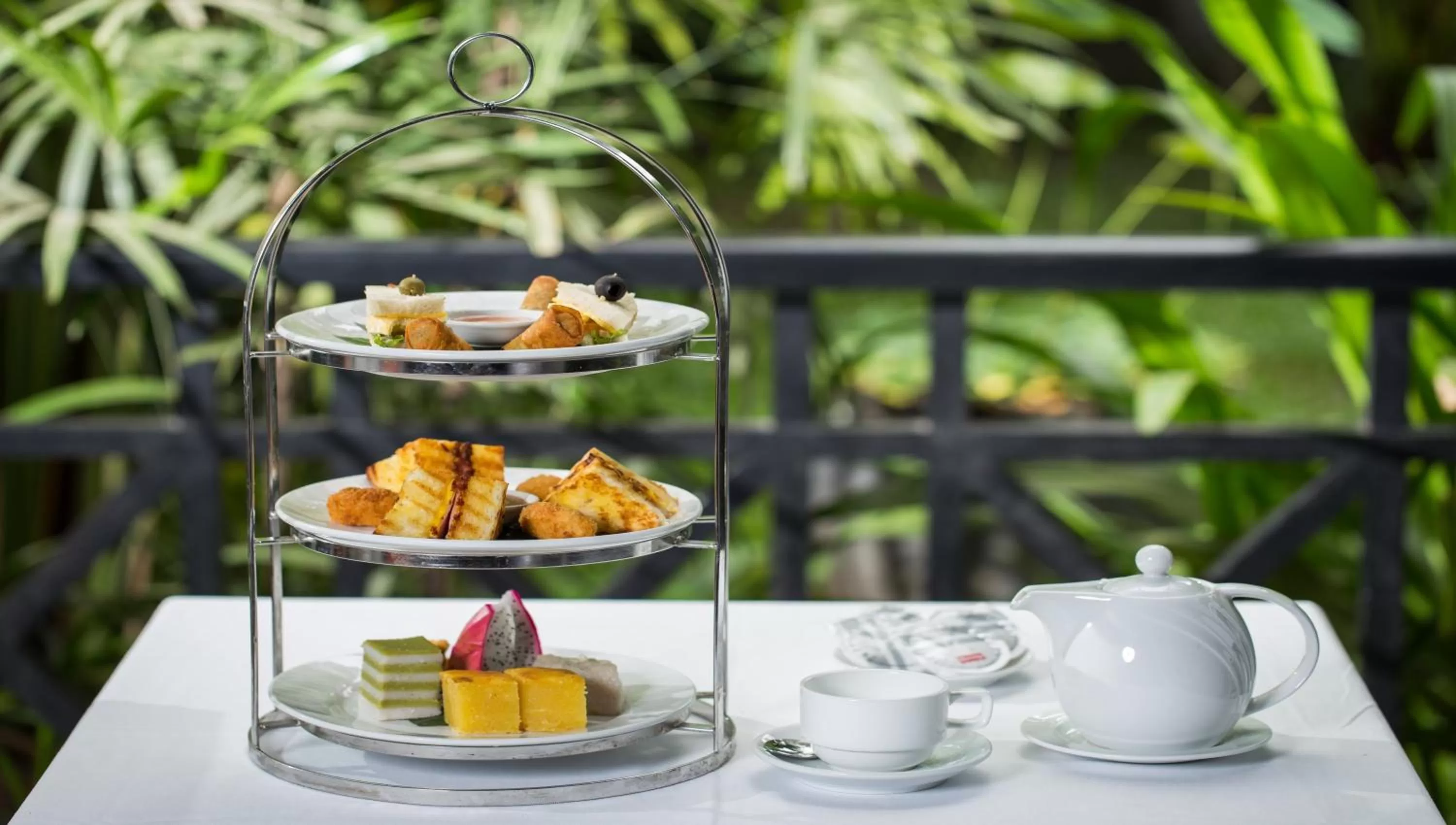 Restaurant/places to eat in The Cyclo d'Angkor Boutique Hotel