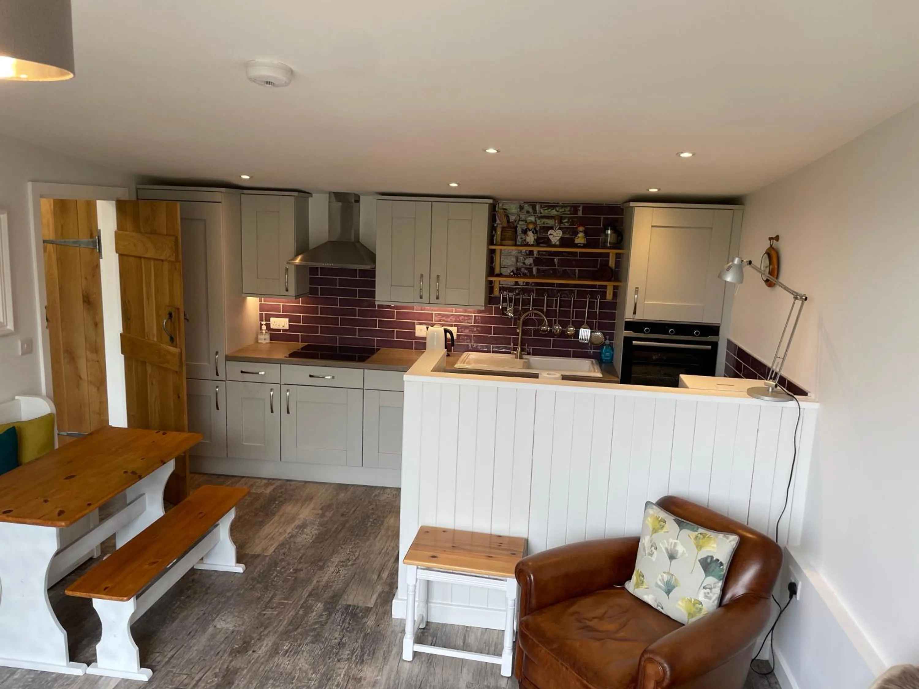 kitchen in Pine Tree Lodge, Bridgnorth