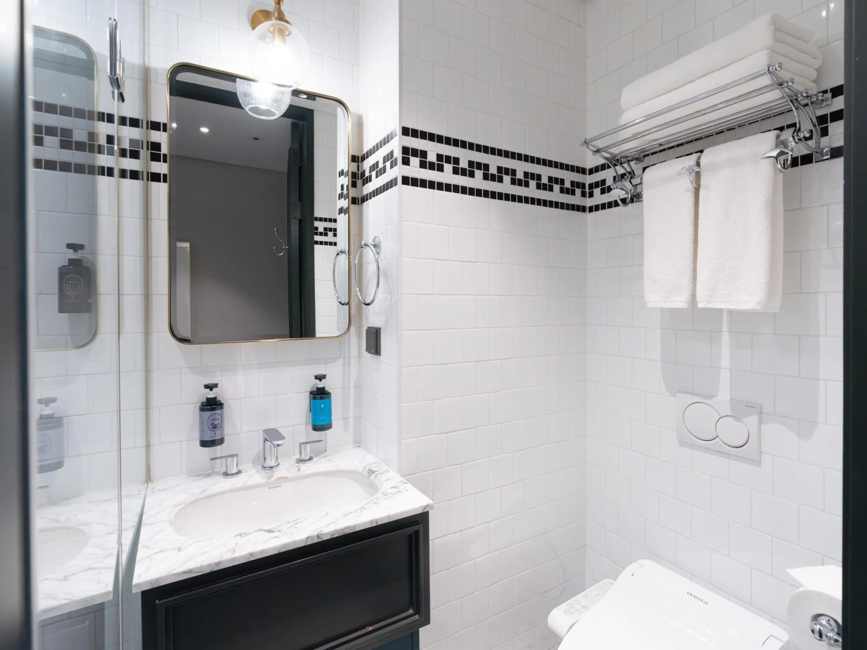 Bathroom in Hotel Crescendo Seoul