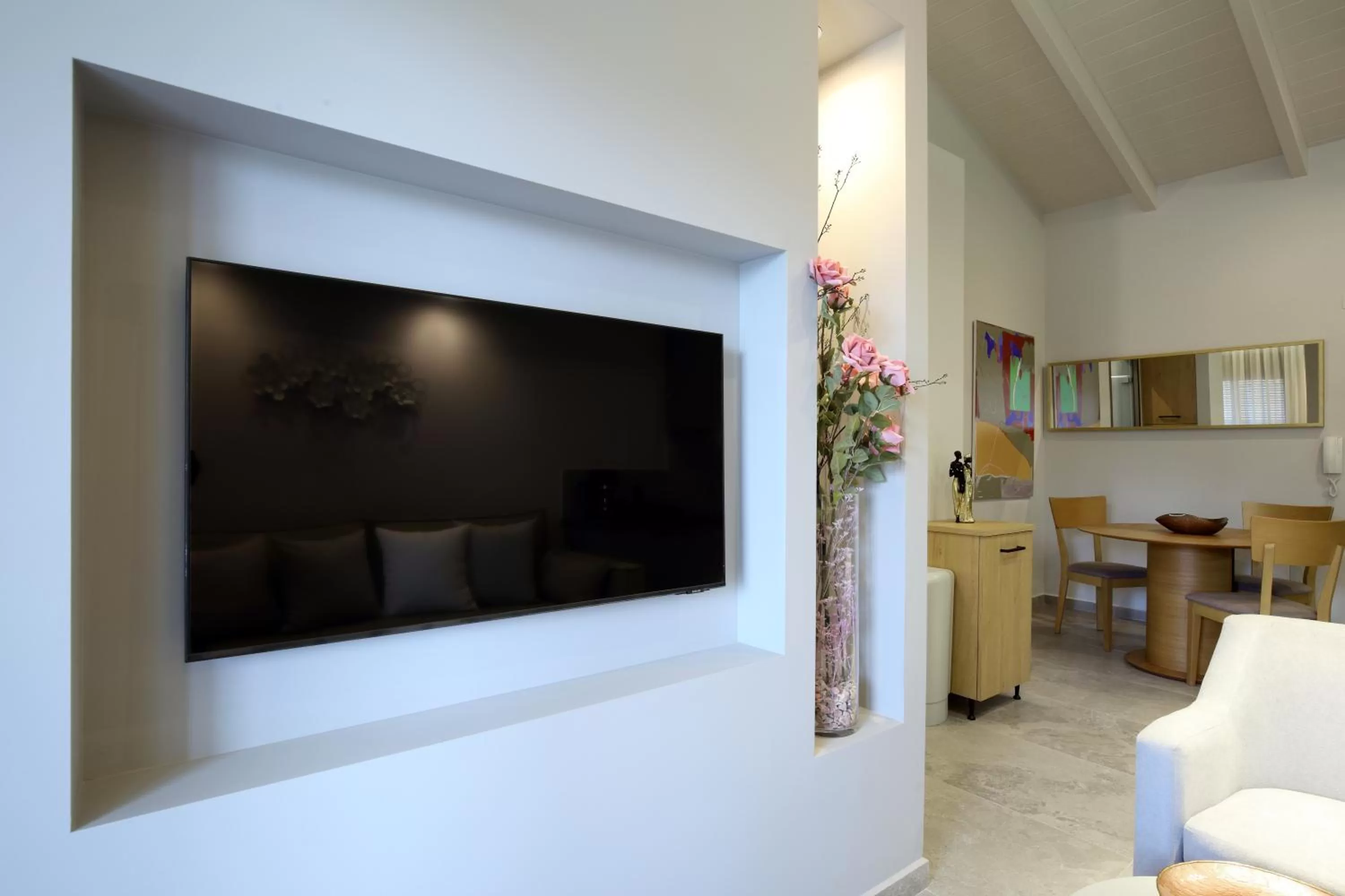 Communal lounge/ TV room in Carabella Residence