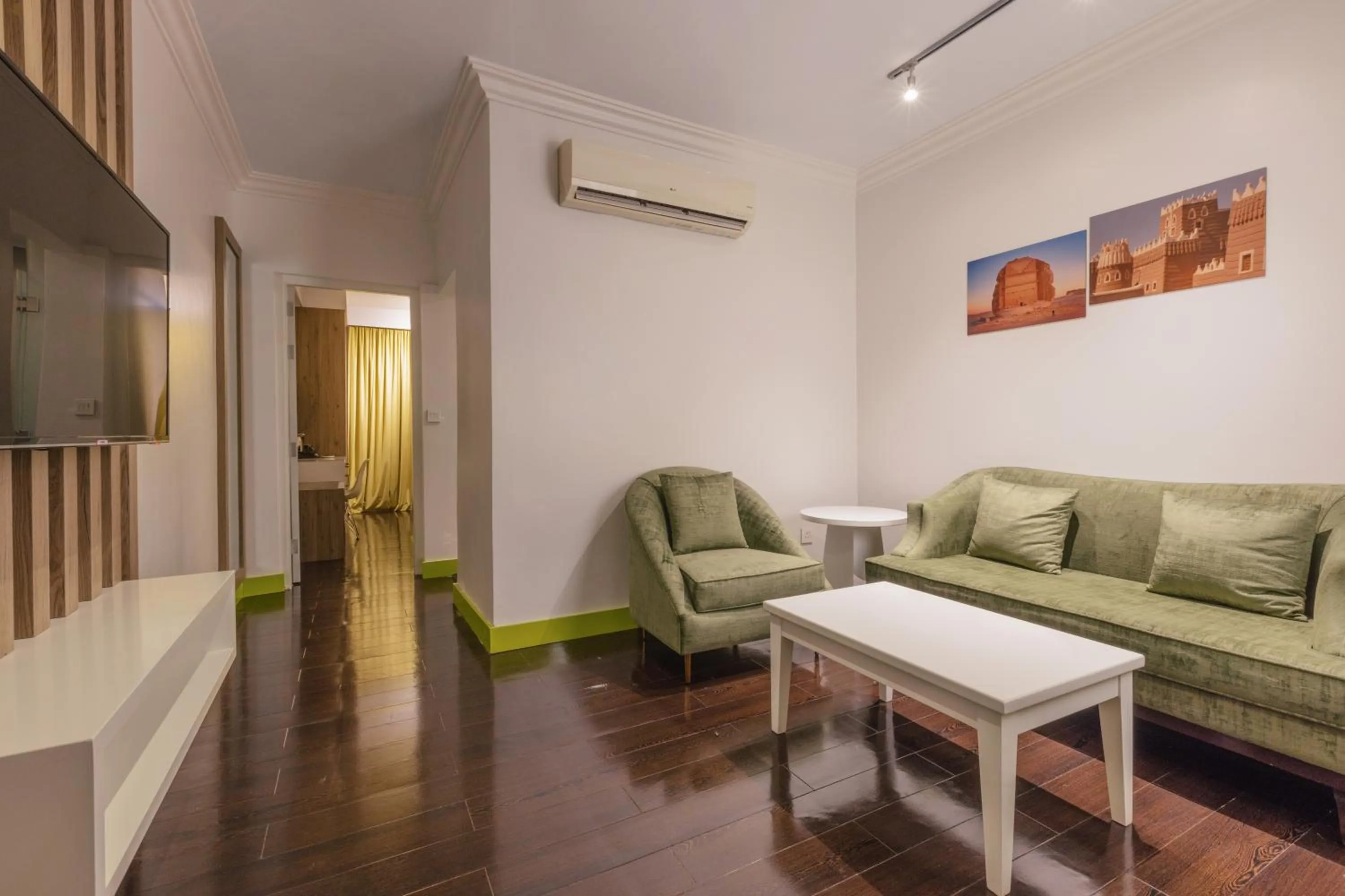 TV and multimedia, Seating Area in Super 8 Hotel Al Riyadh by Wyndham