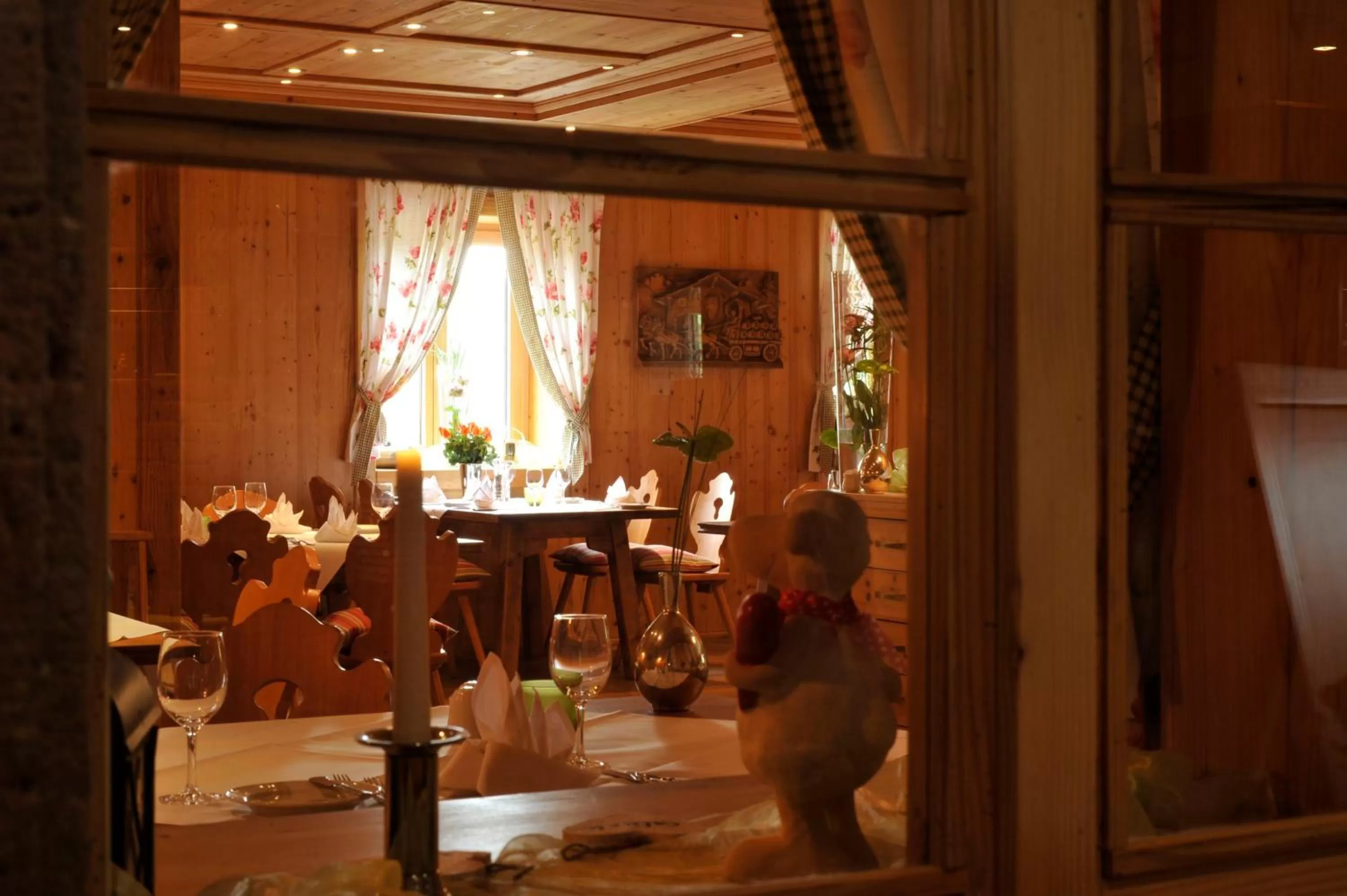 Restaurant/places to eat in Hotel Restaurant Zeiskamer Mühle