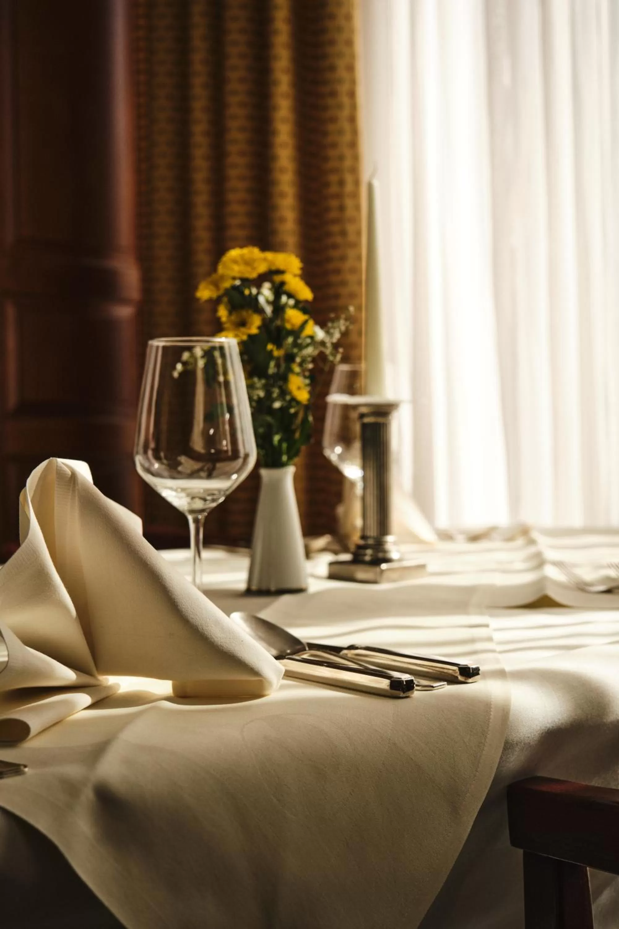 Restaurant/places to eat in Hotel Exel