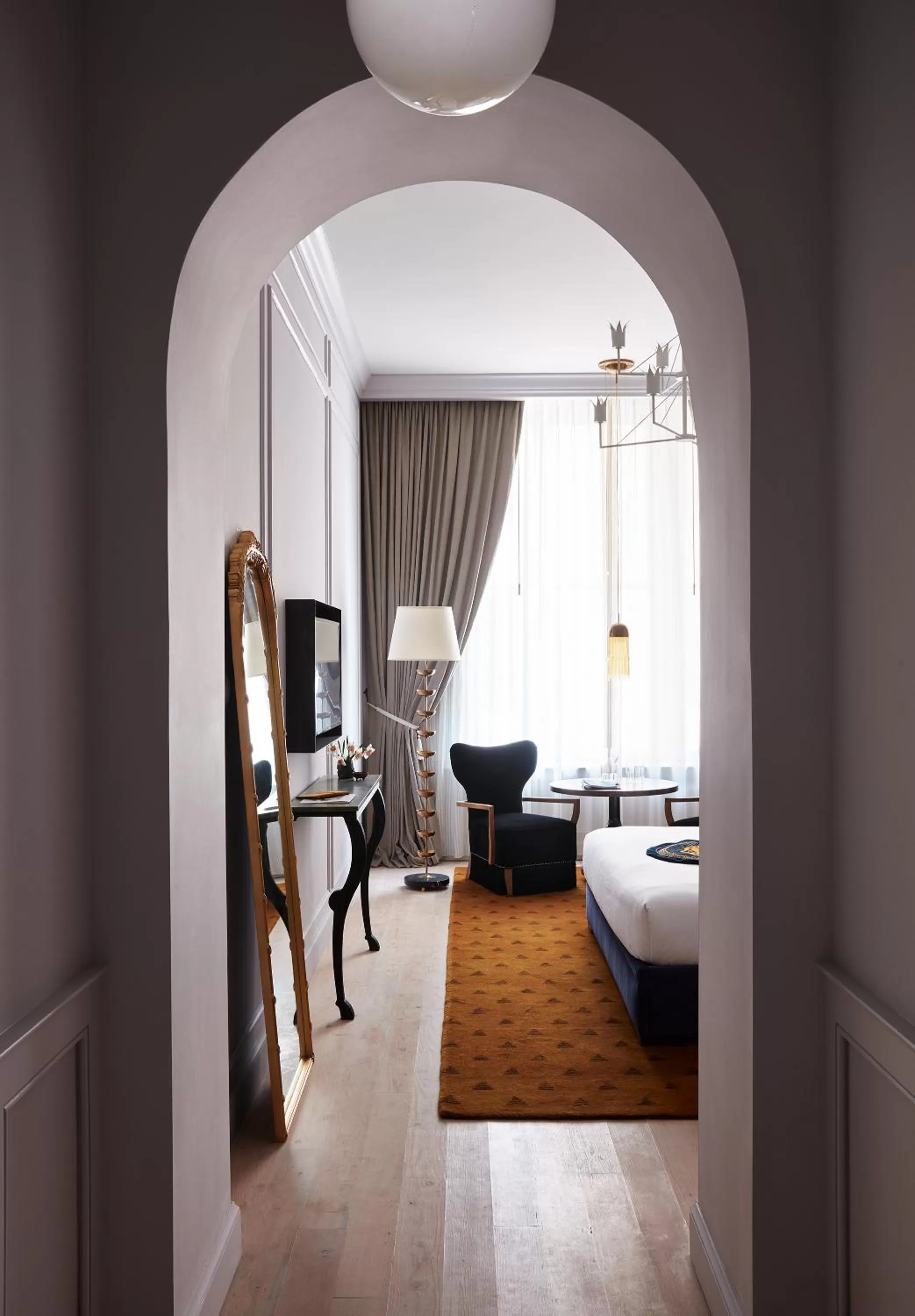 Decorative detail, Dining Area in Maison de la Luz