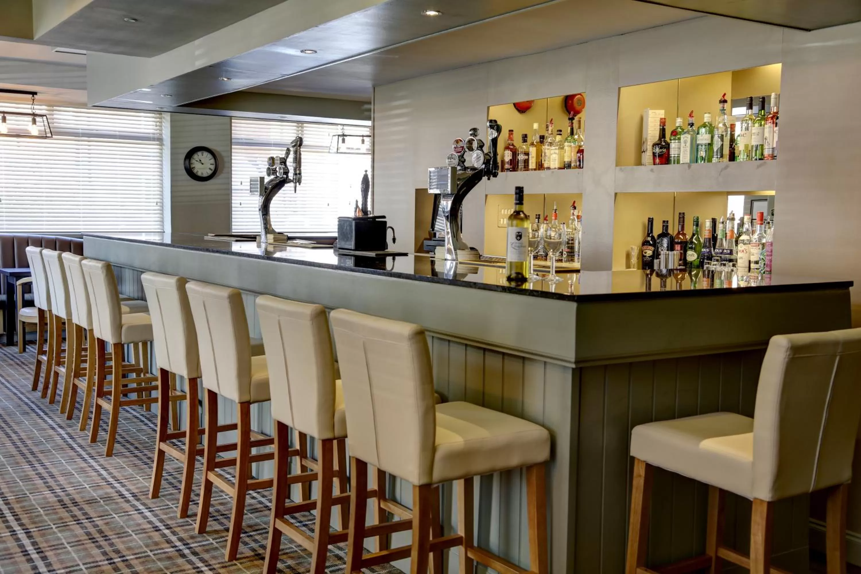 Lounge or bar, Lounge/Bar in Best Western Brook Hotel