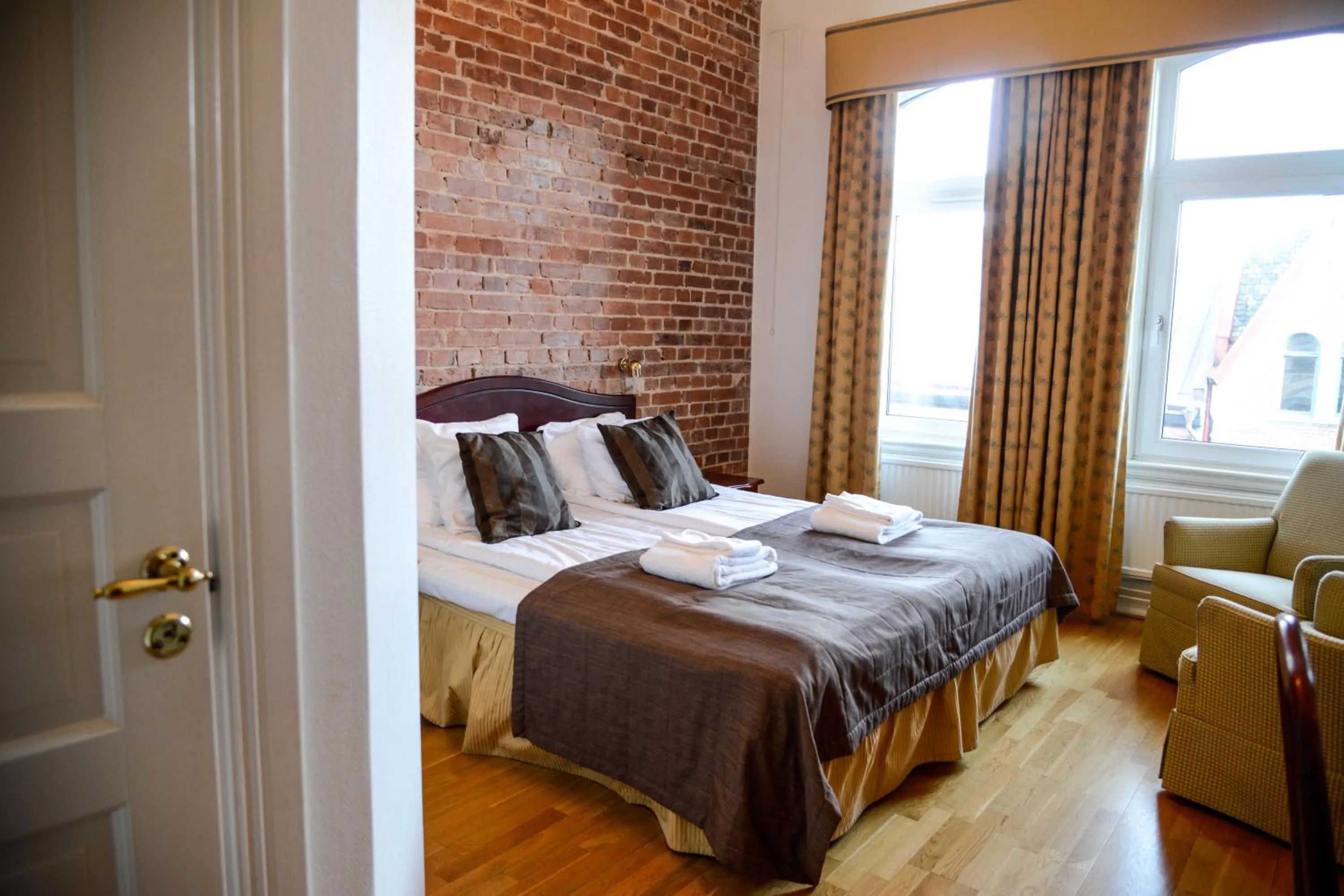 Photo of the whole room, Bed in Hotel Continental Relax & Spa