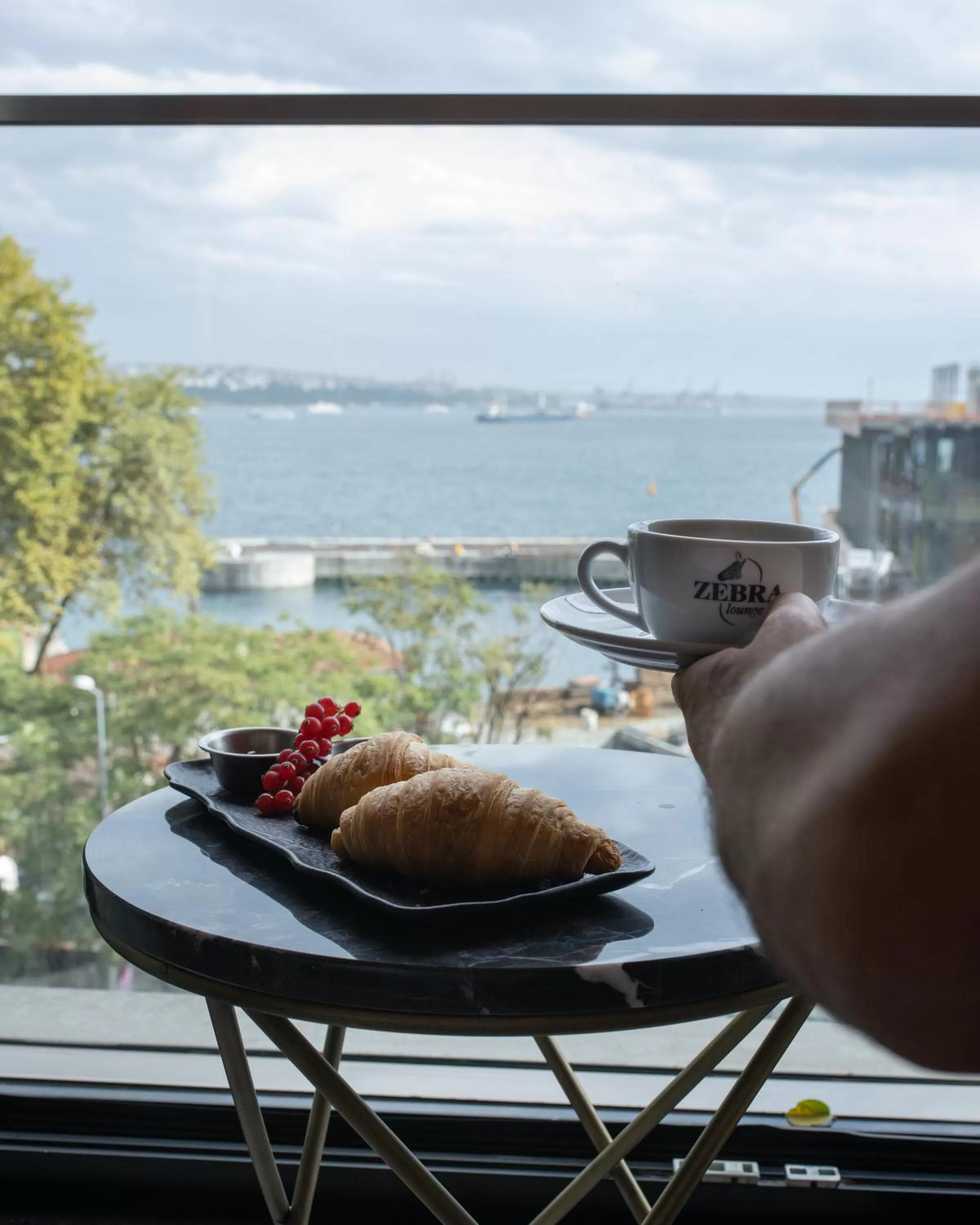 Sea view in Tonight Hotel Port