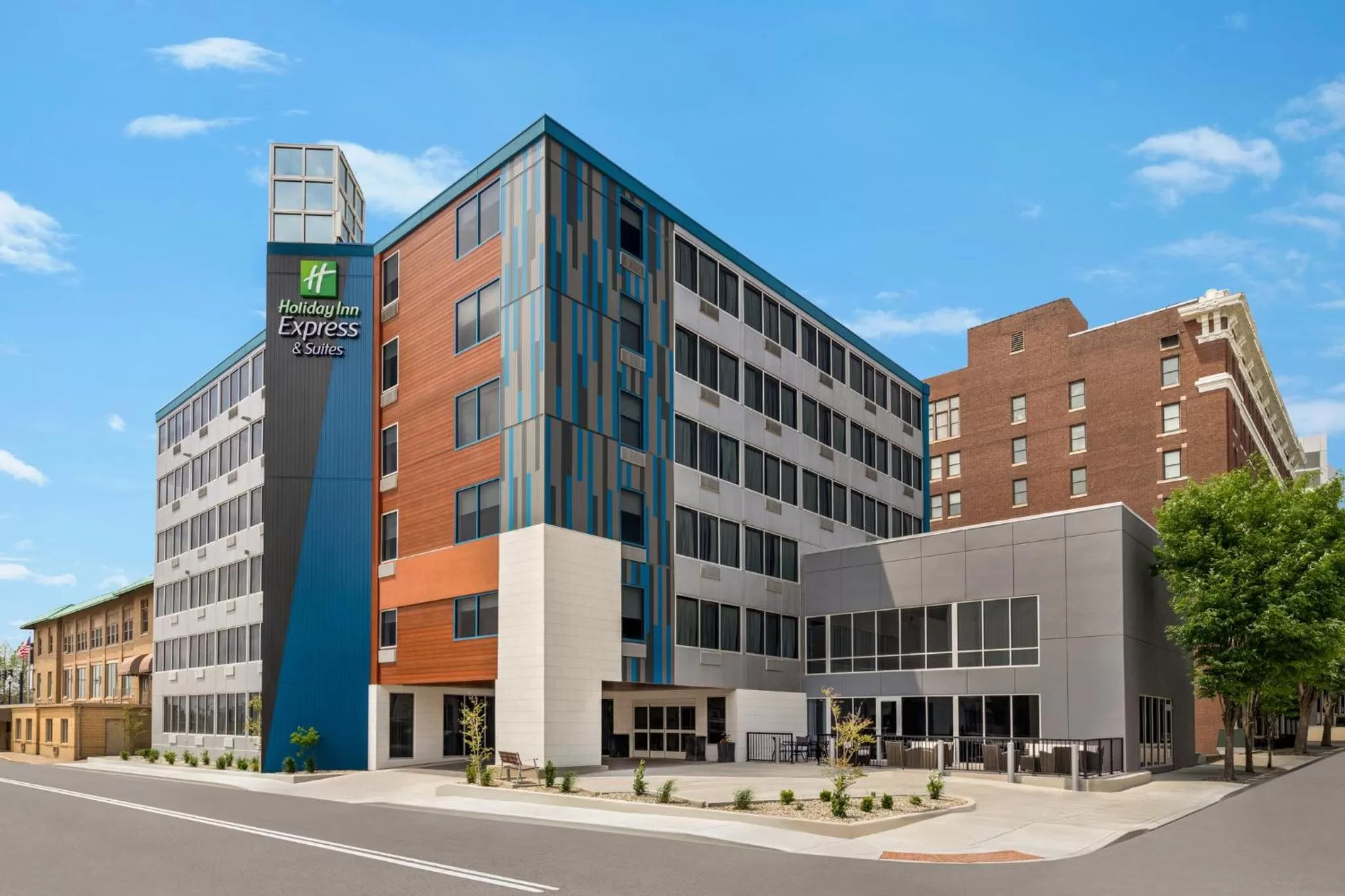 Property building in Holiday Inn Express & Suites Evansville Downtown by IHG