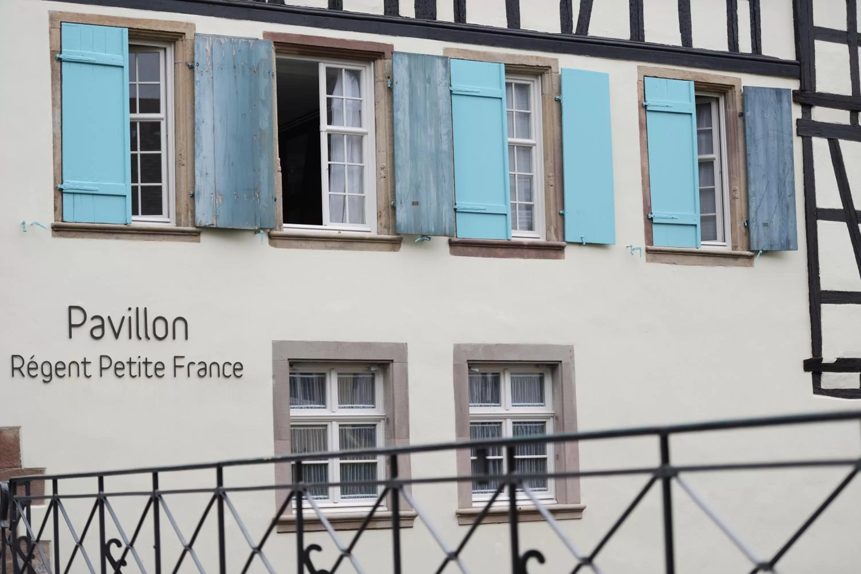 Facade/entrance in Pavillon REGENT PETITE FRANCE
