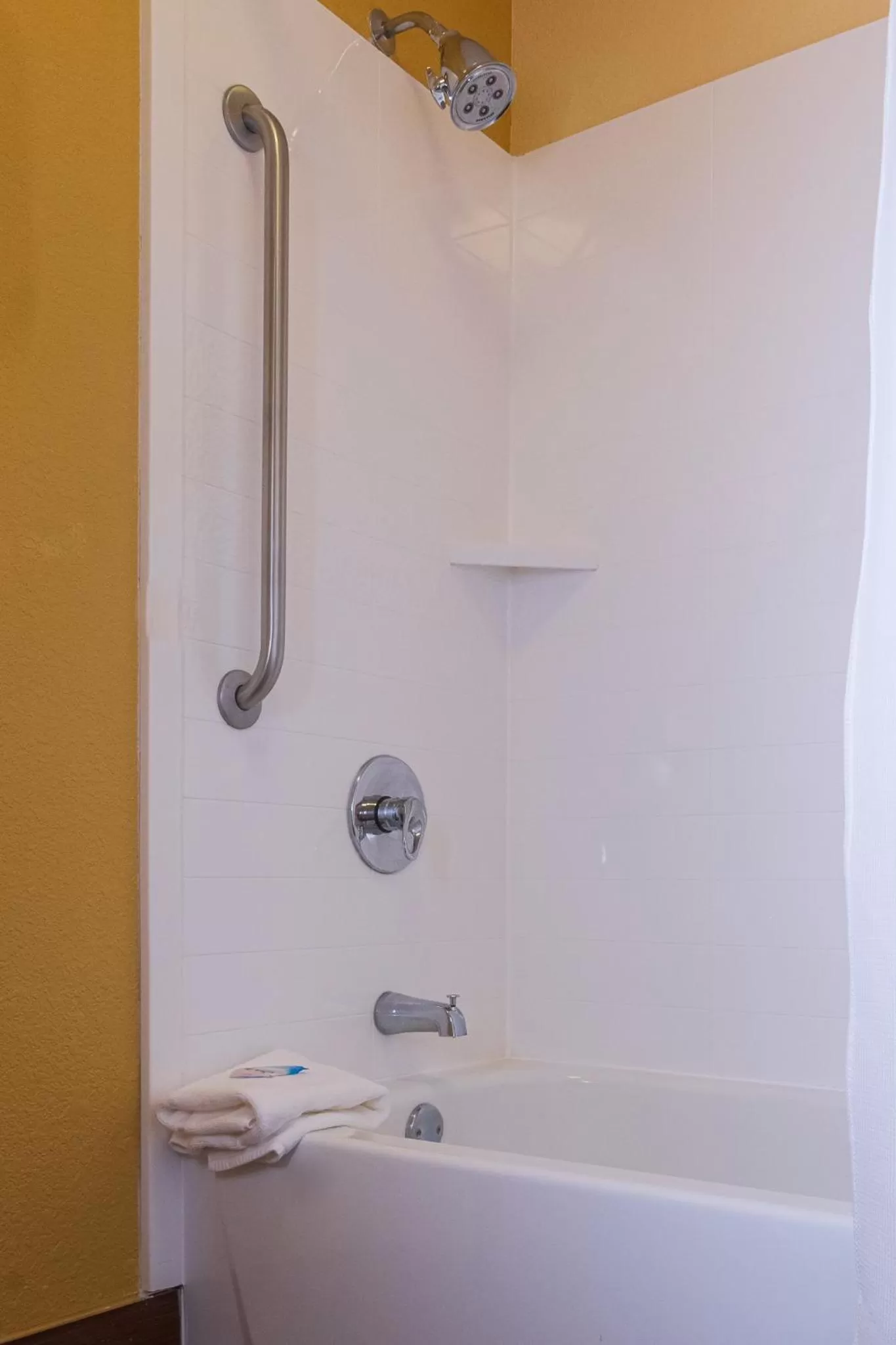 Shower in Okatie Hilton Head Hotel