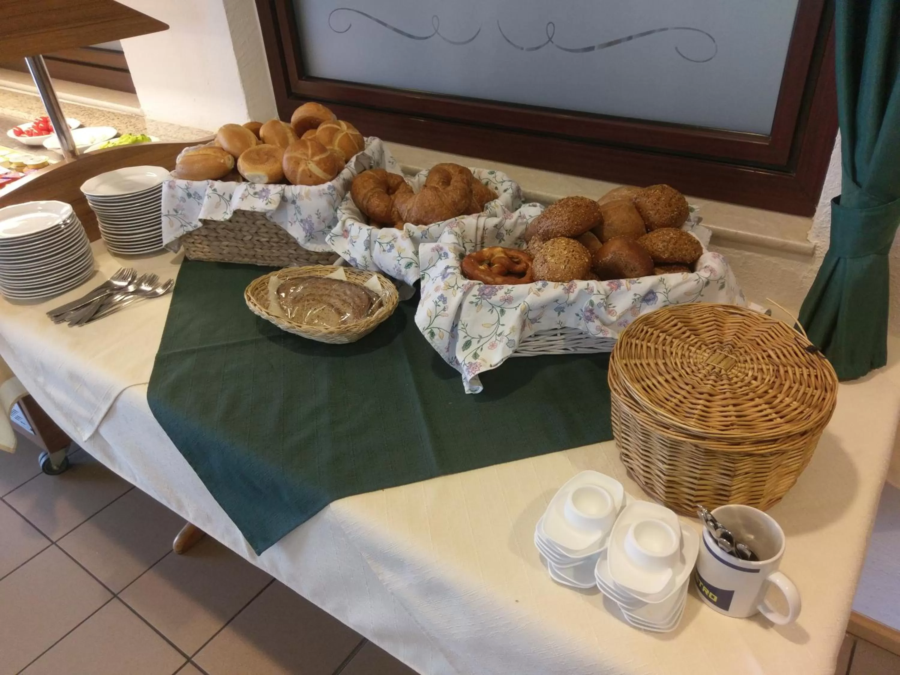 Breakfast in Gasthaus Pension Rezatgrund