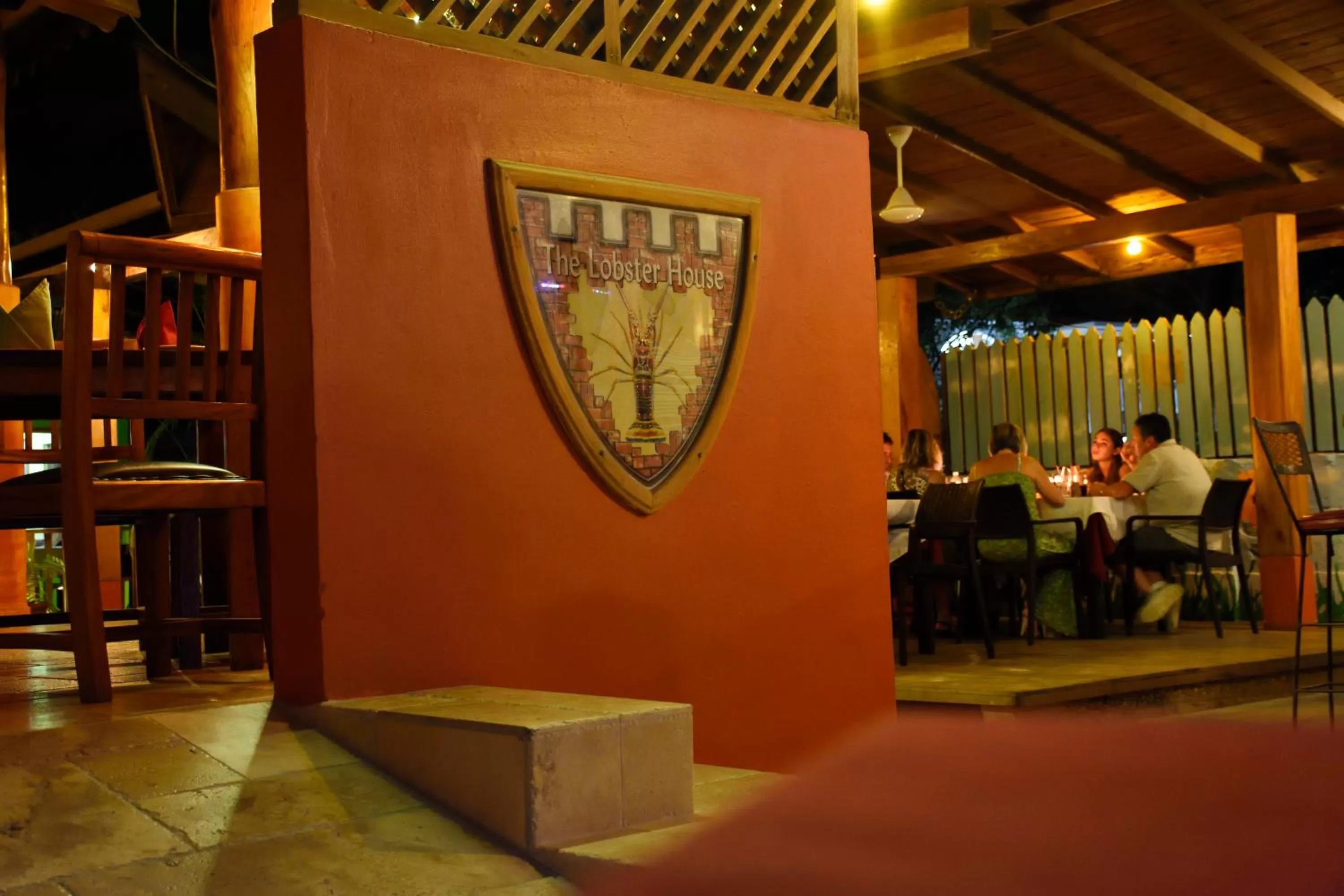 Restaurant/places to eat in Sunrise Club Hotel