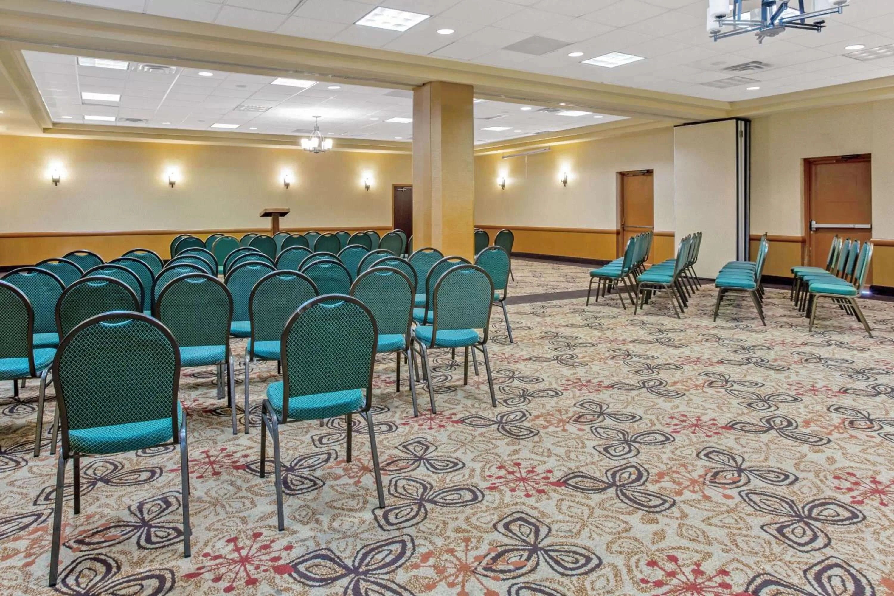 On site in La Quinta by Wyndham Salisbury