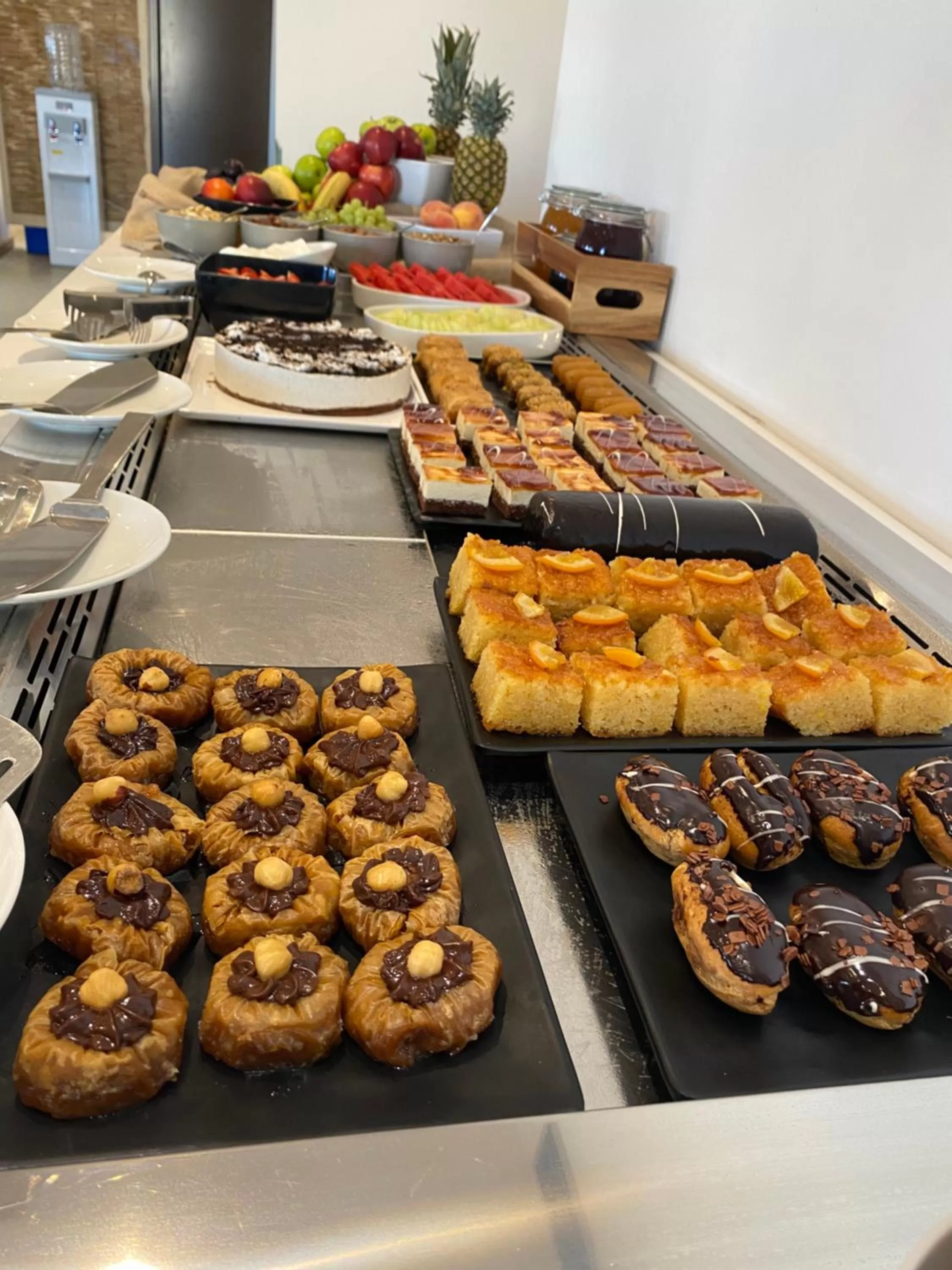 Food in Helios Beach Hotel & Bungalows