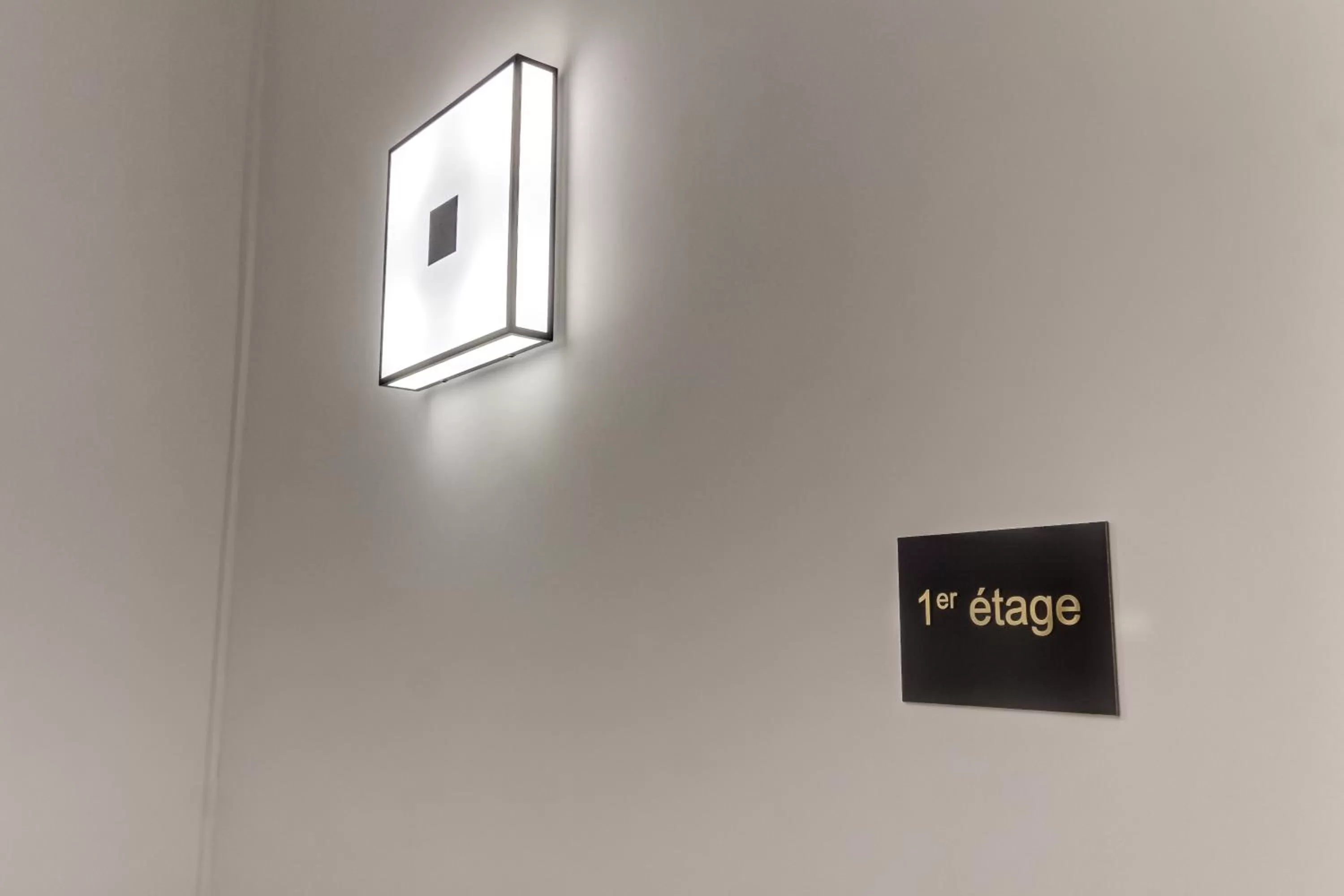 Decorative detail in Best Western Plus Comedie Saint Roch