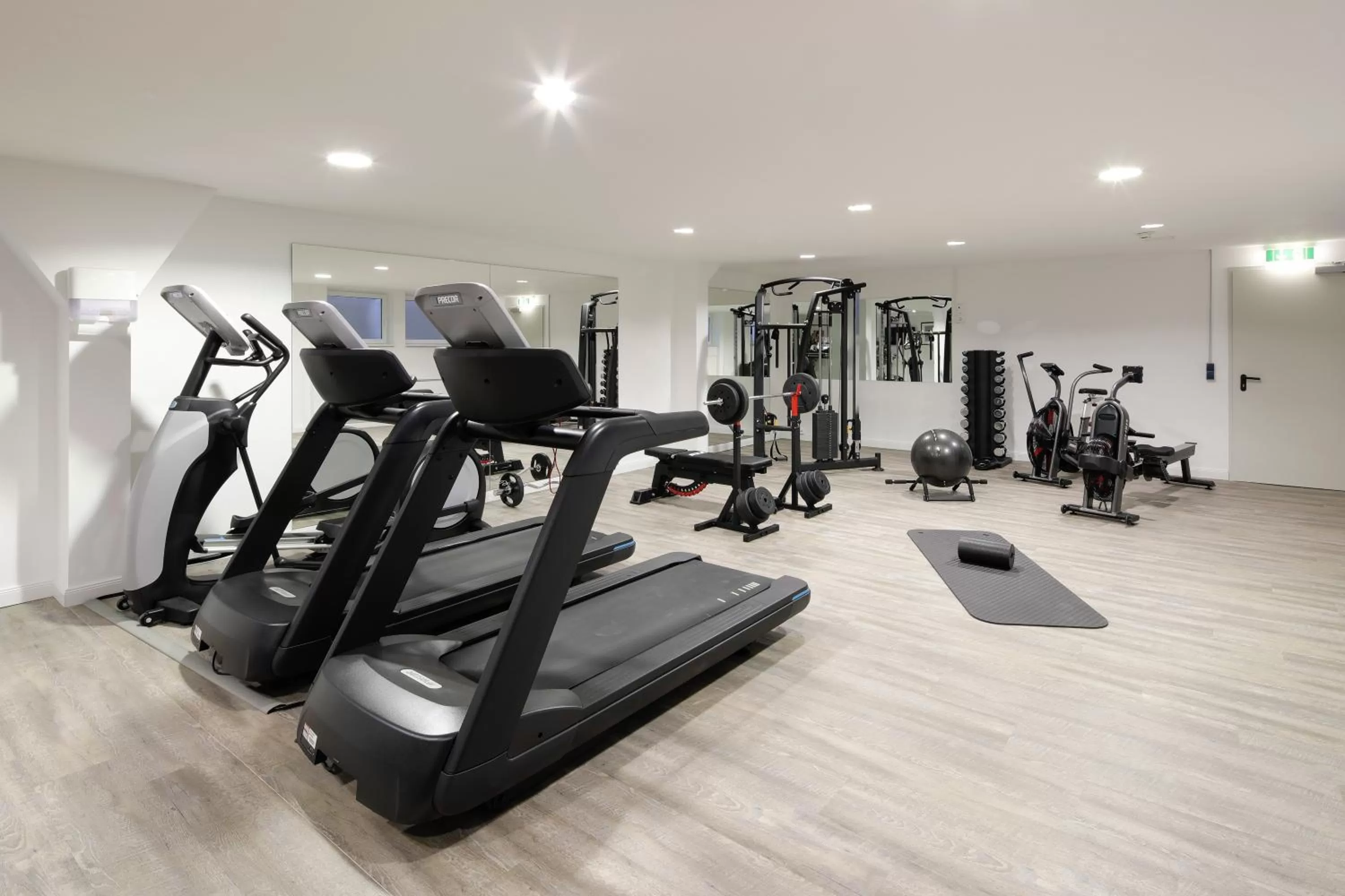 Fitness centre/facilities in Airporthotel Berlin-Adlershof