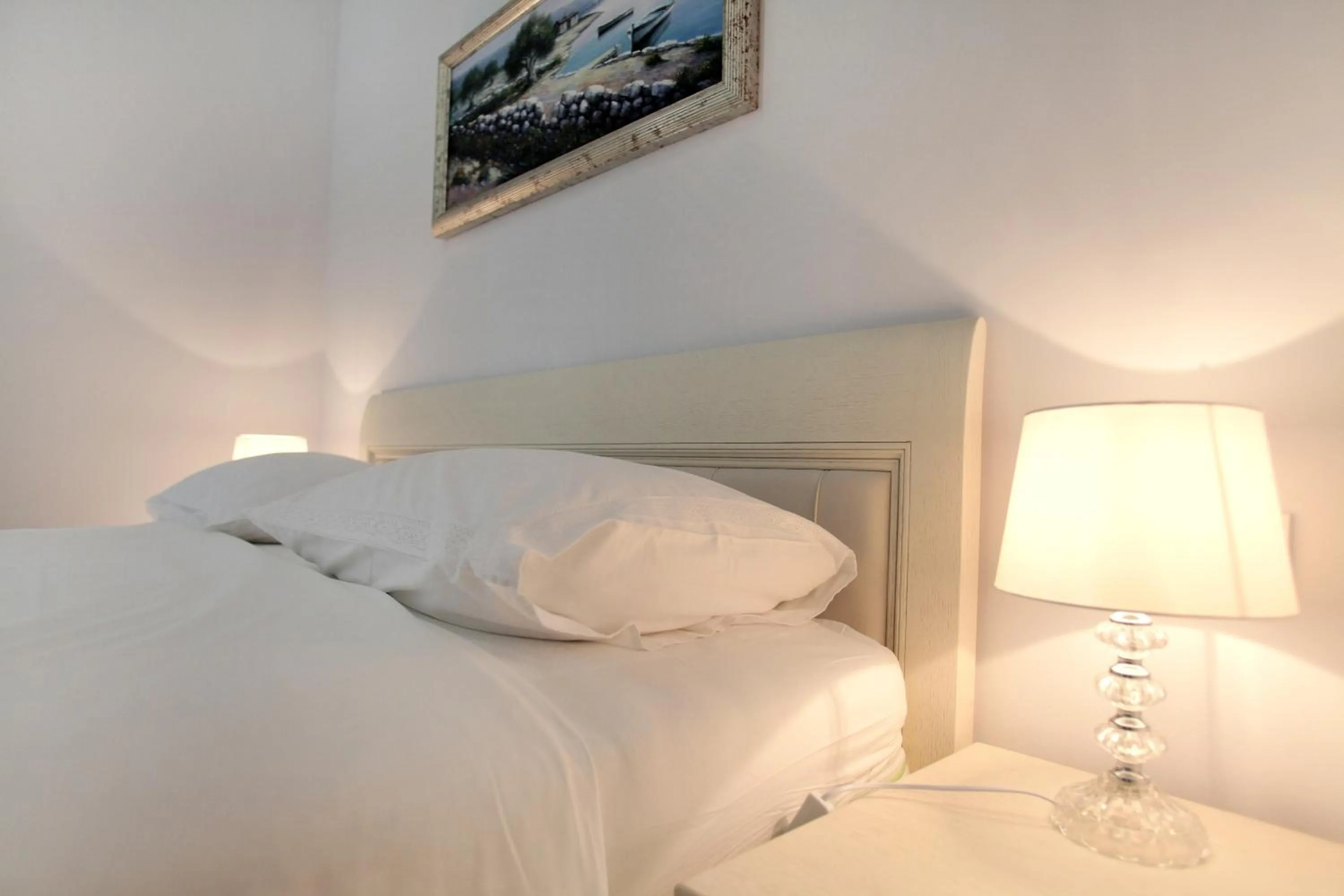 Bed in Hotel Bellevue Trogir