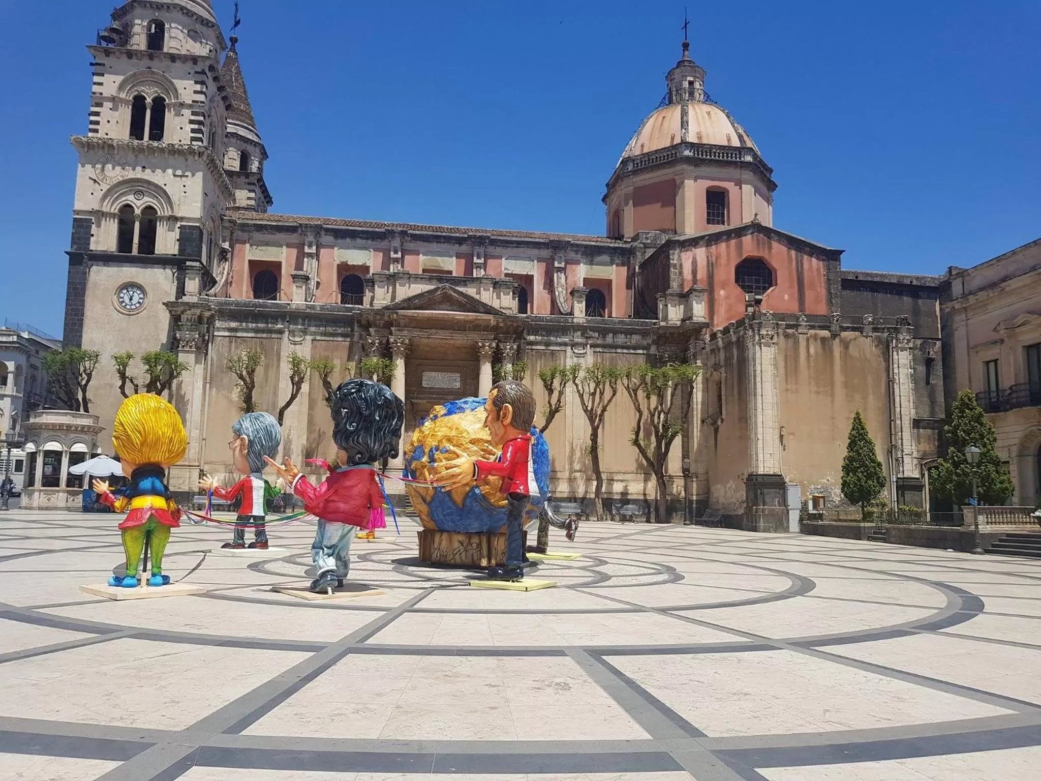 Nearby landmark in The Artists