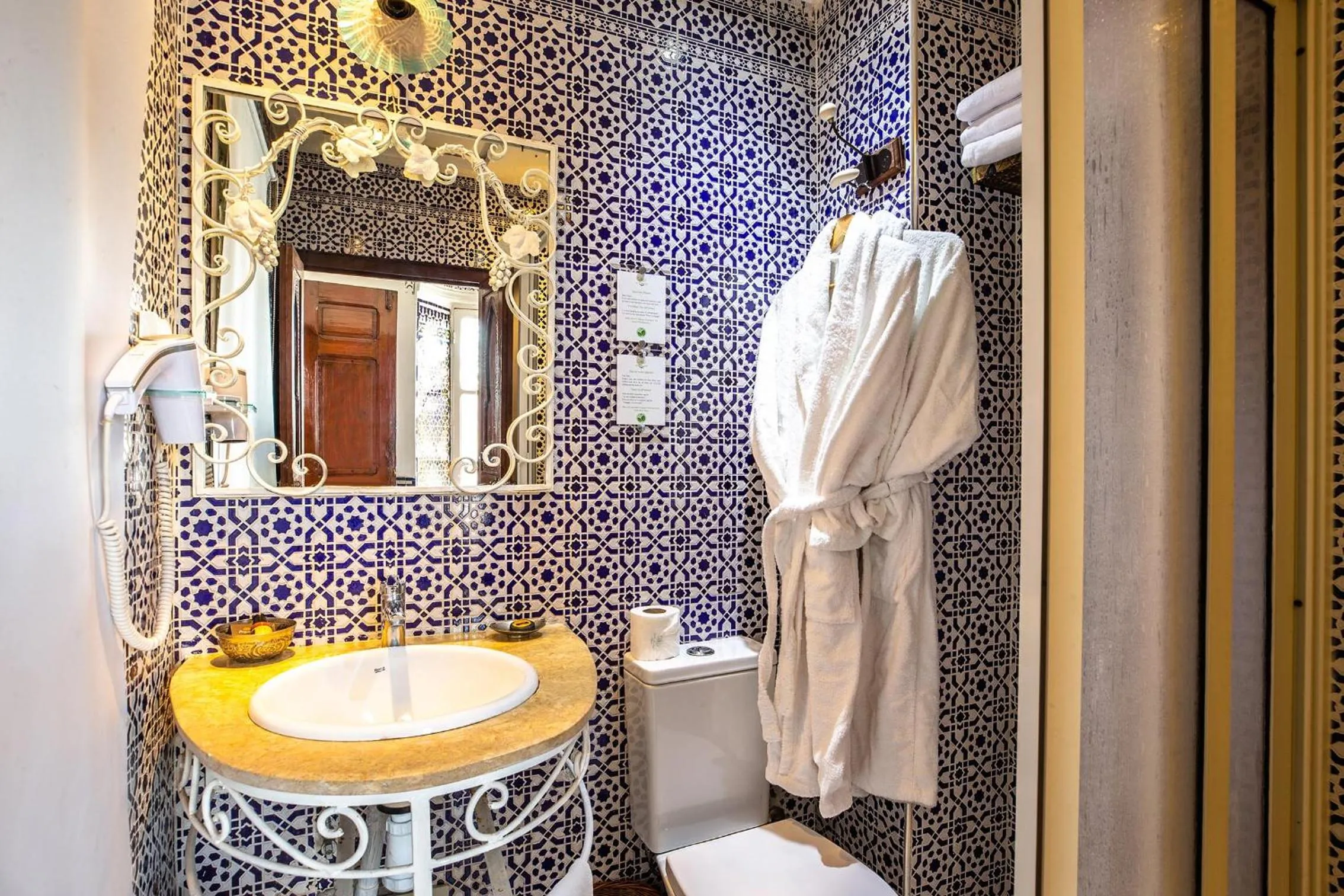 Shower in Dar Kika Salam By DKS