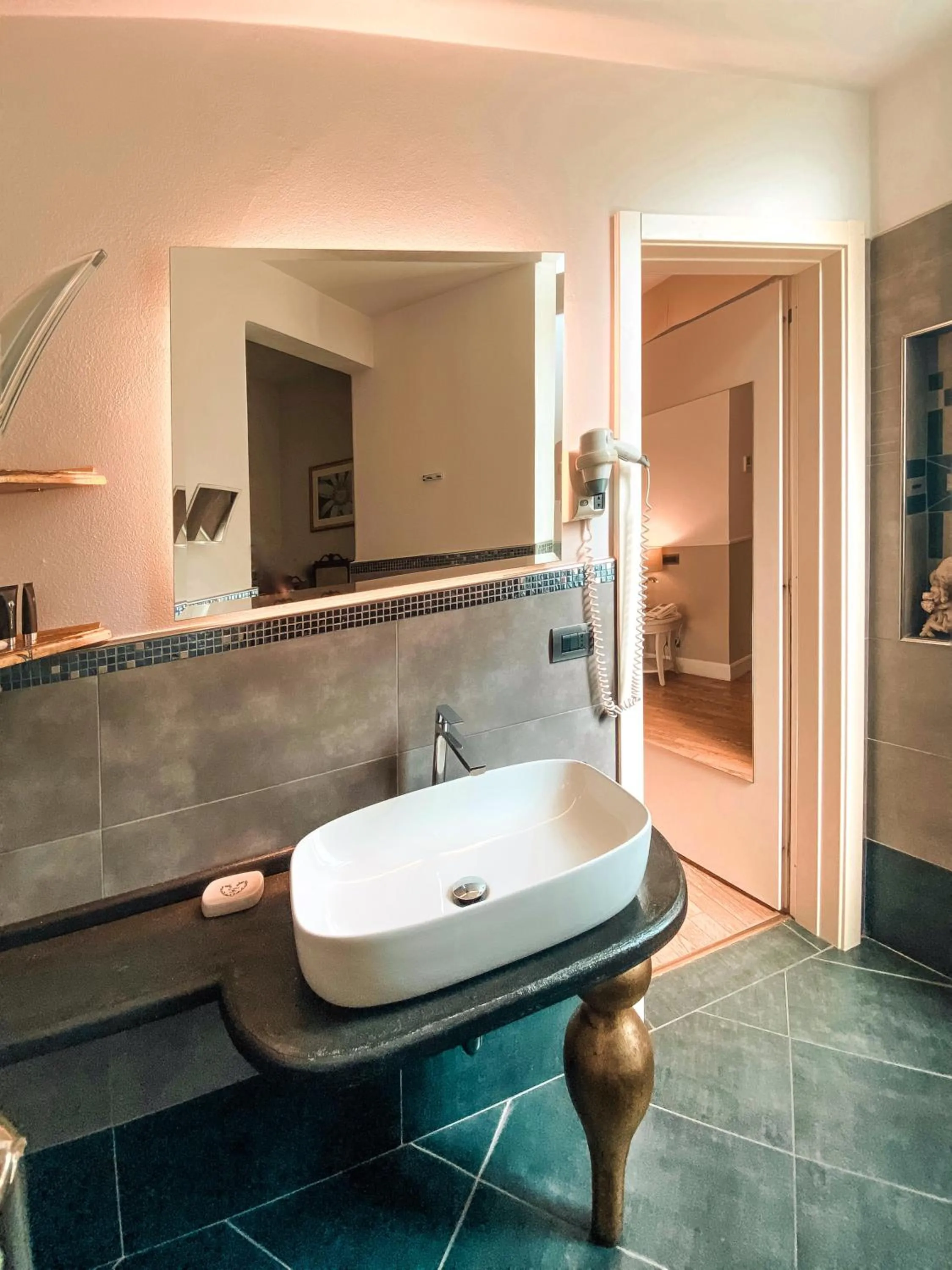 Bathroom in Hotel Sant'Andrea