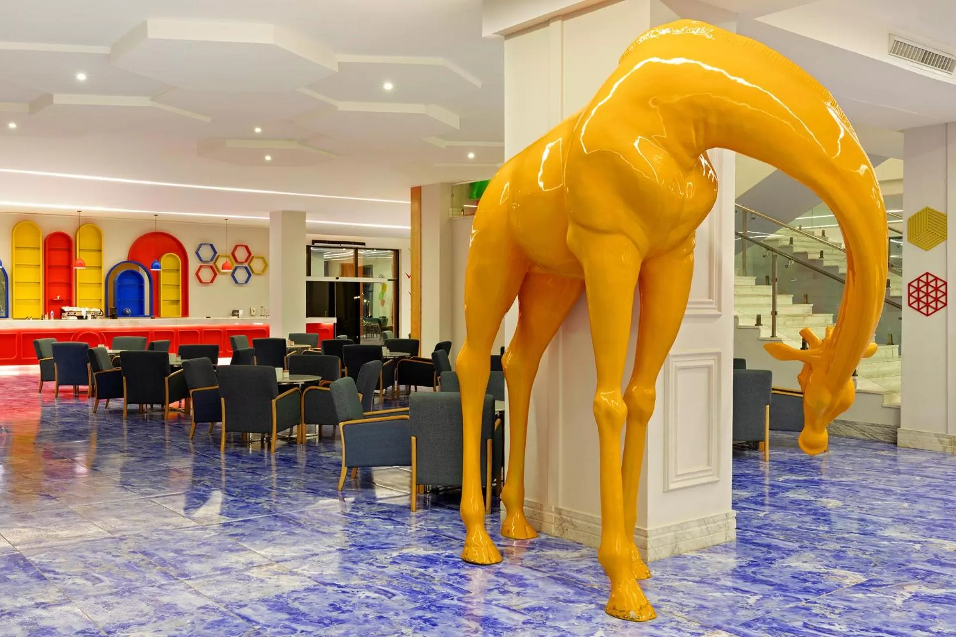 Lounge or bar in Neverland City Hurghada - Pickalbatros