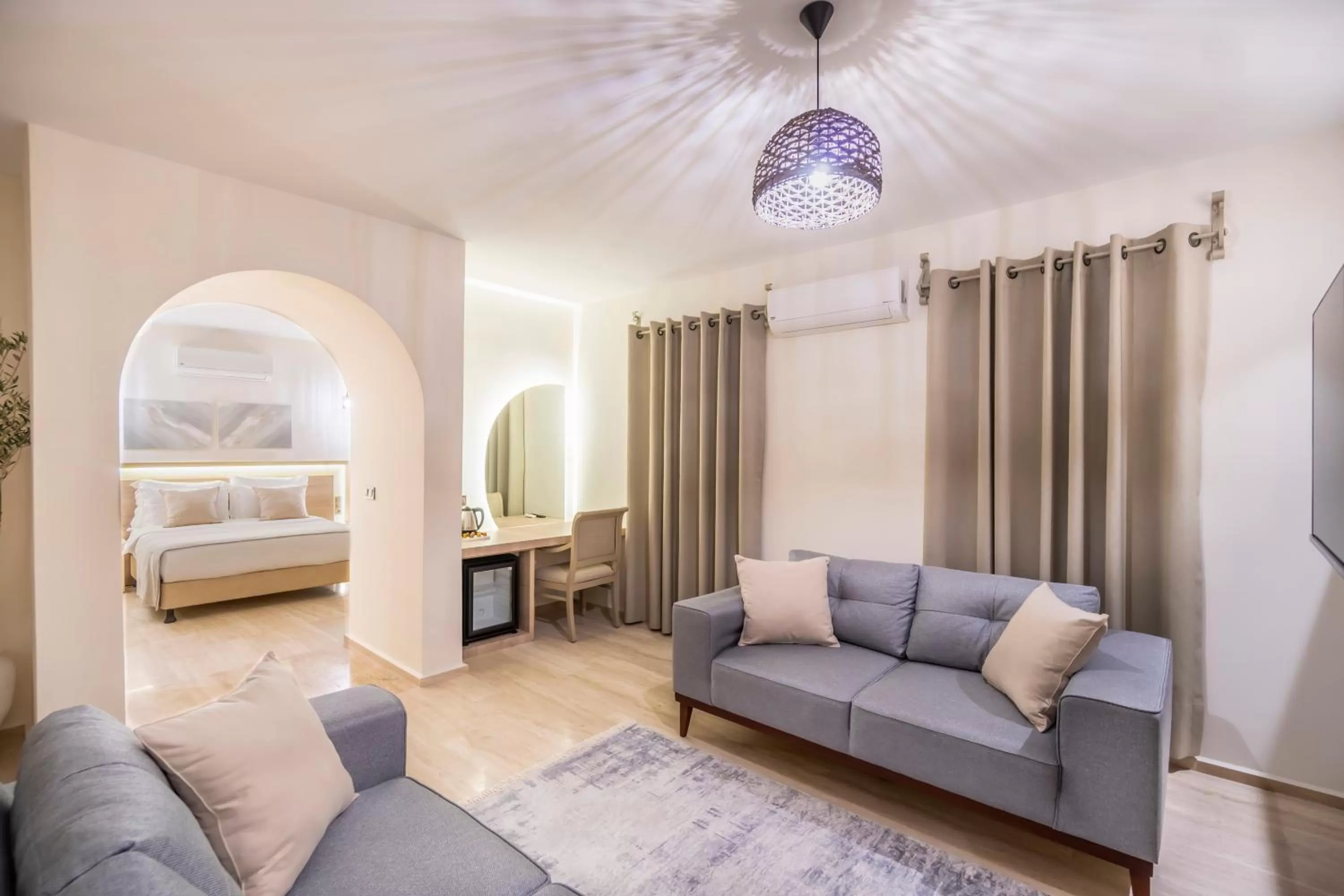 Living room, Bed in Manzara Boutique Hotel - Adults Only