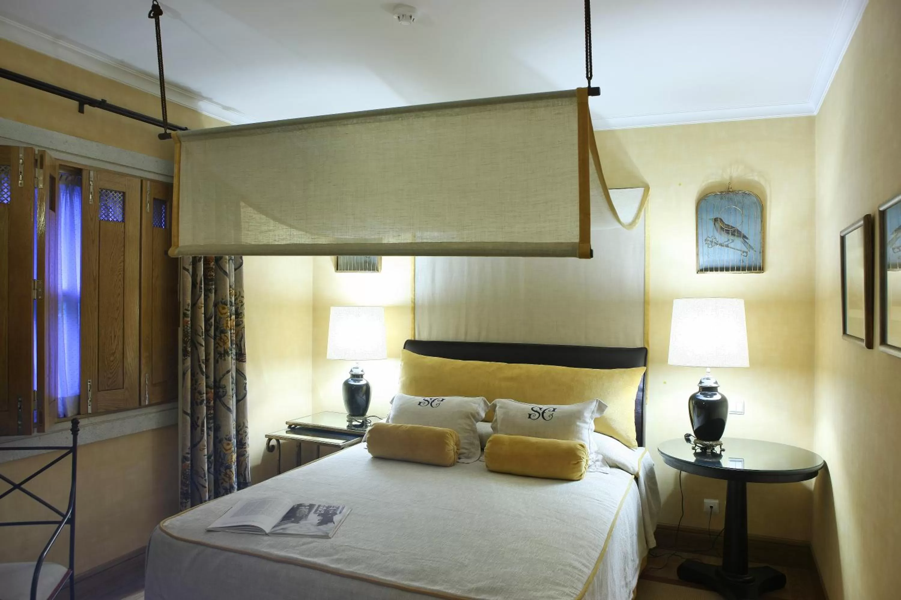 Bedroom, Bed in Solar do Castelo - Lisbon Heritage Collection - Alfama