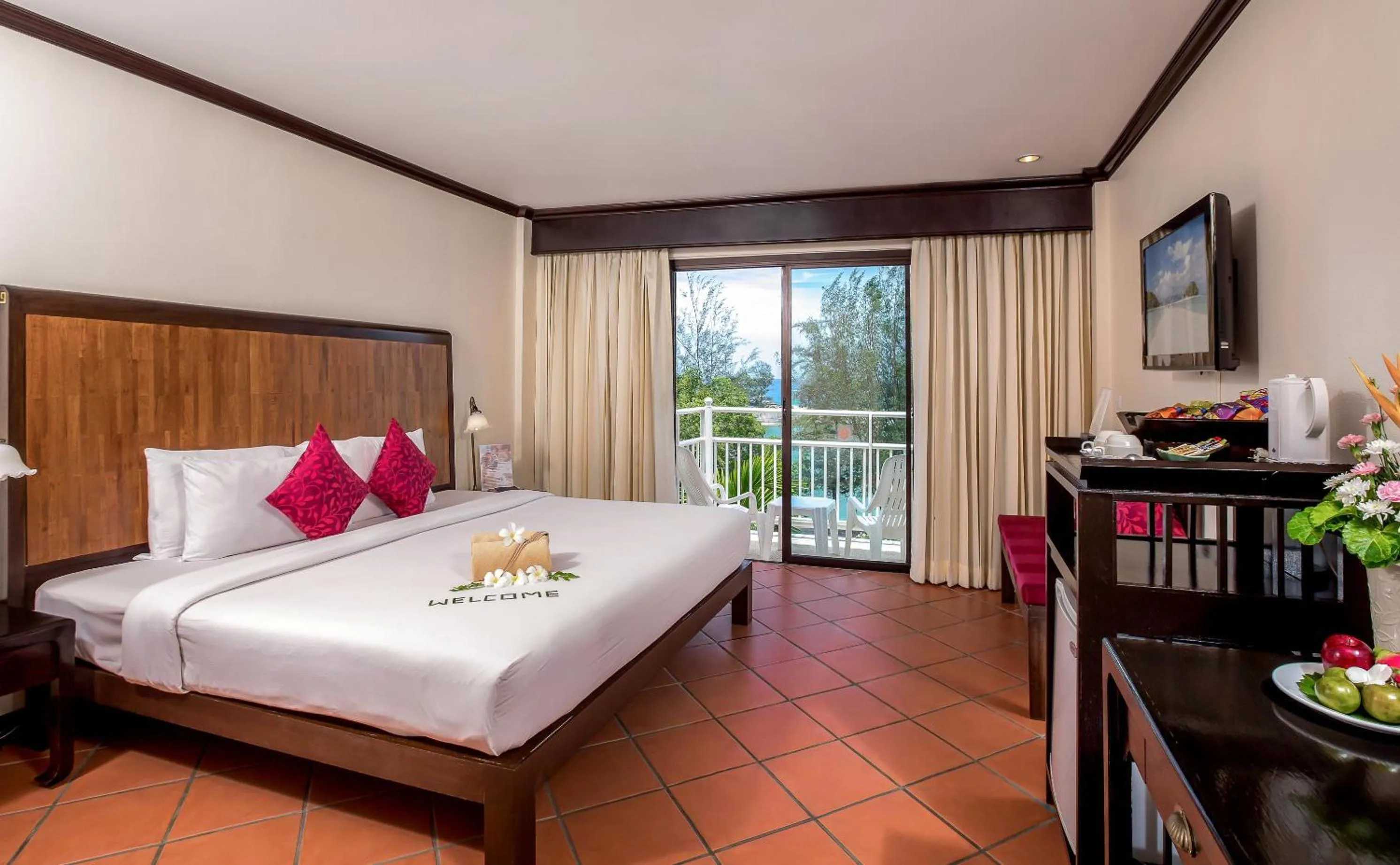 Photo of the whole room, Bed in The Front Village - SHA Plus