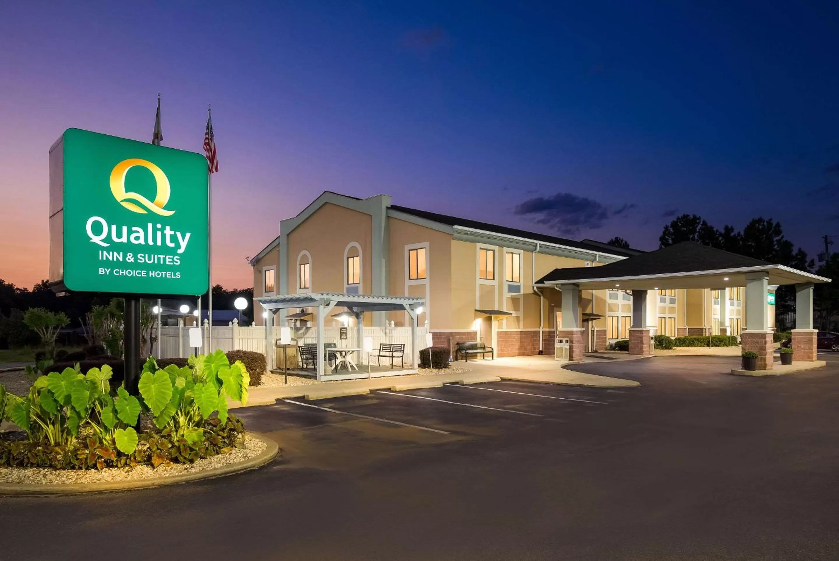 Property building in Quality Inn Thomasville-Northpark