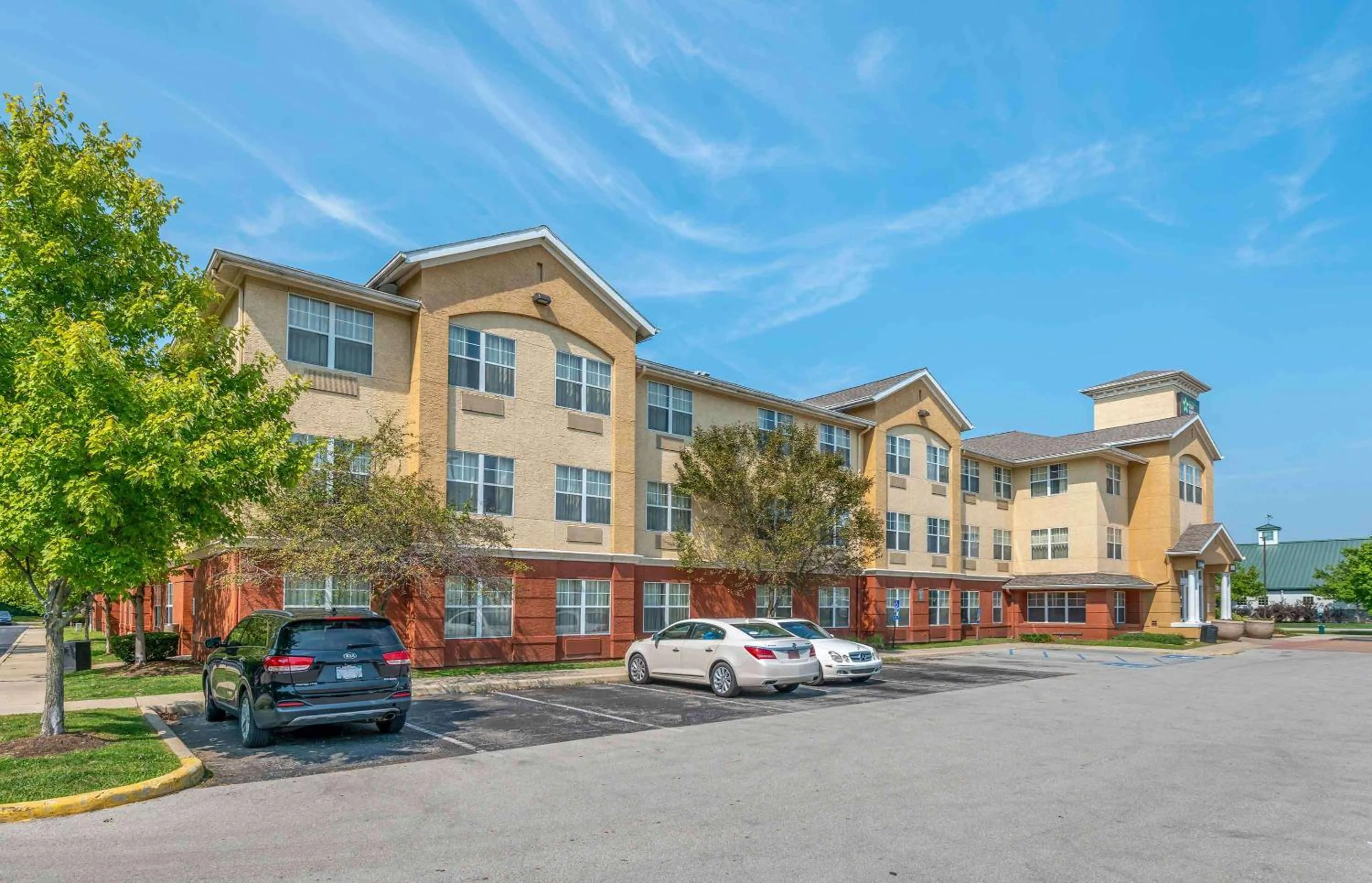 Property building in Extended Stay America Suites - Indianapolis - Northwest - I-465