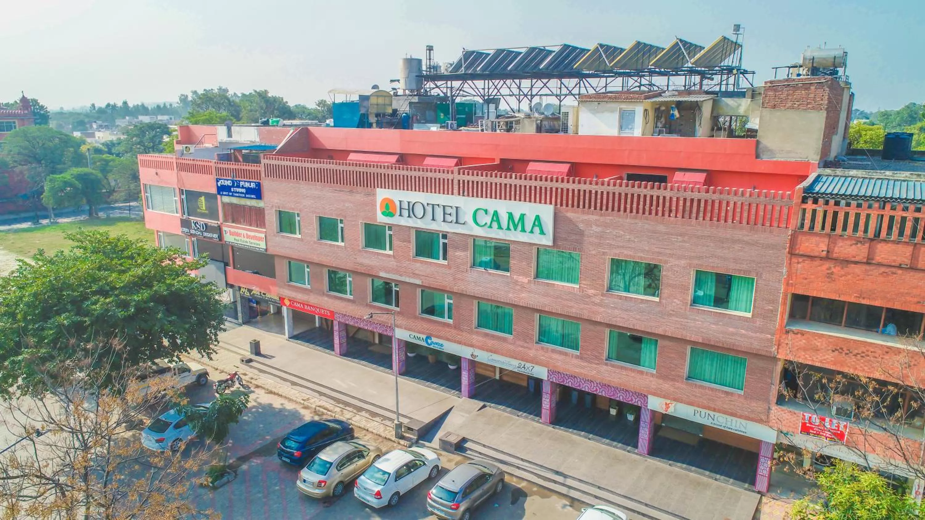 Property building in Hotel Cama