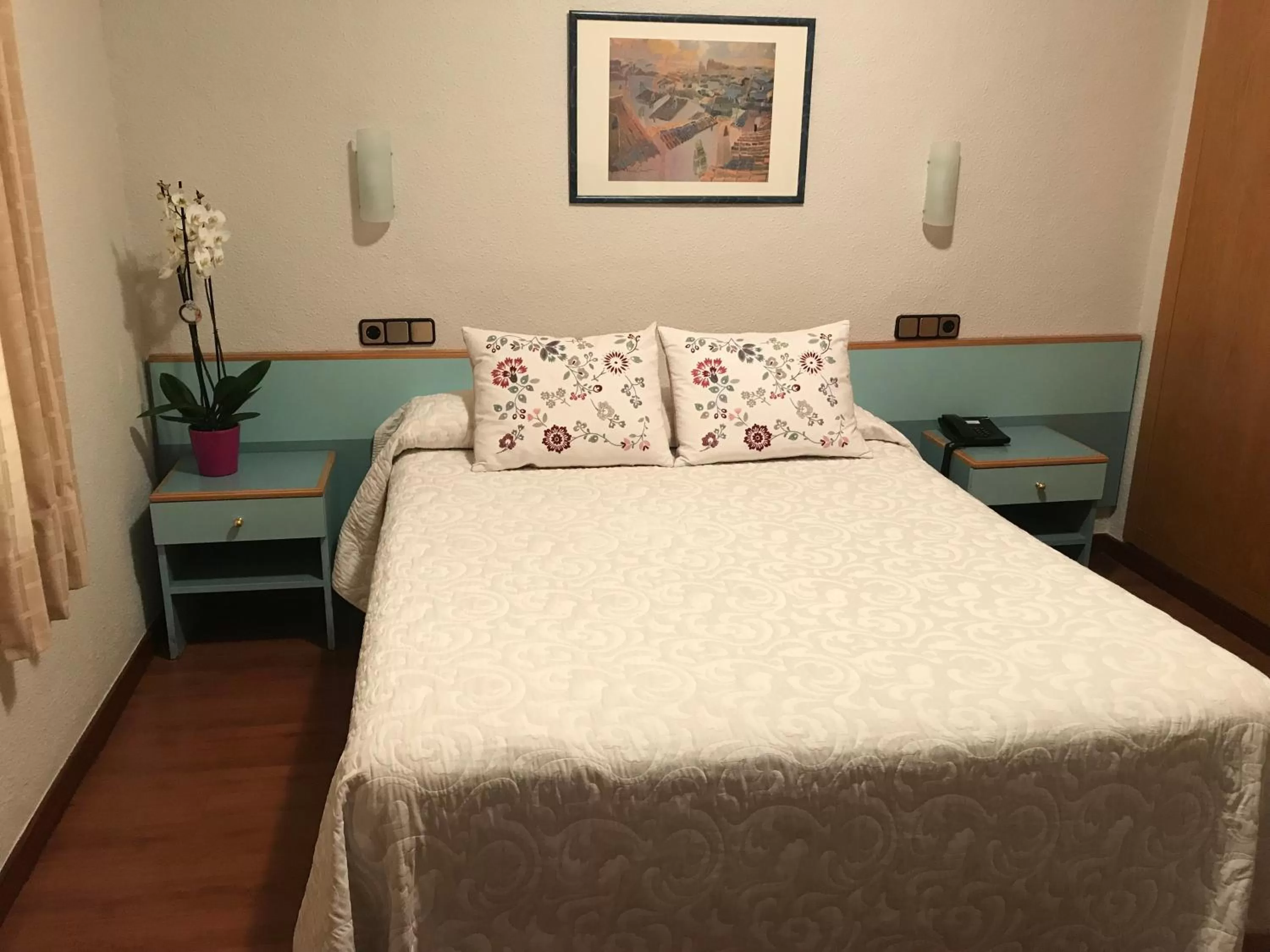 Decorative detail, Bed in Hotel Pelayo