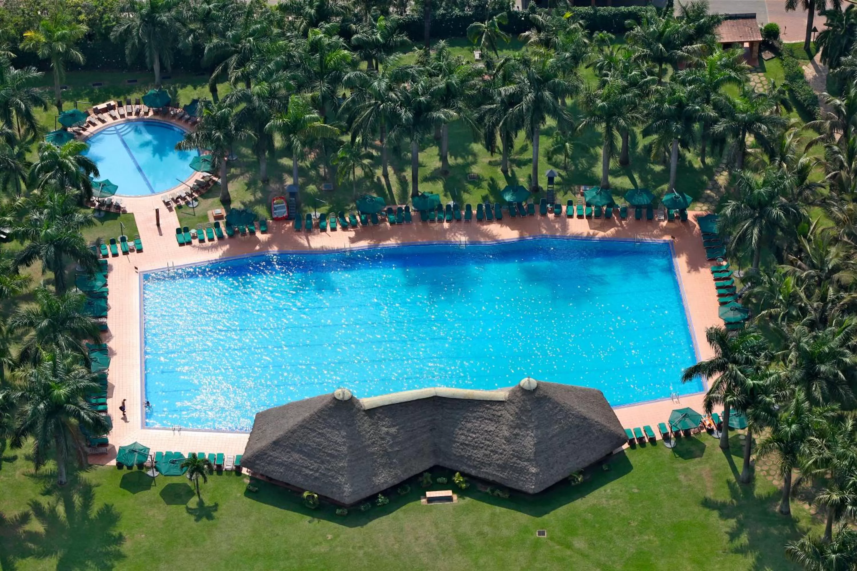 Swimming pool in Speke Resort and Conference Center