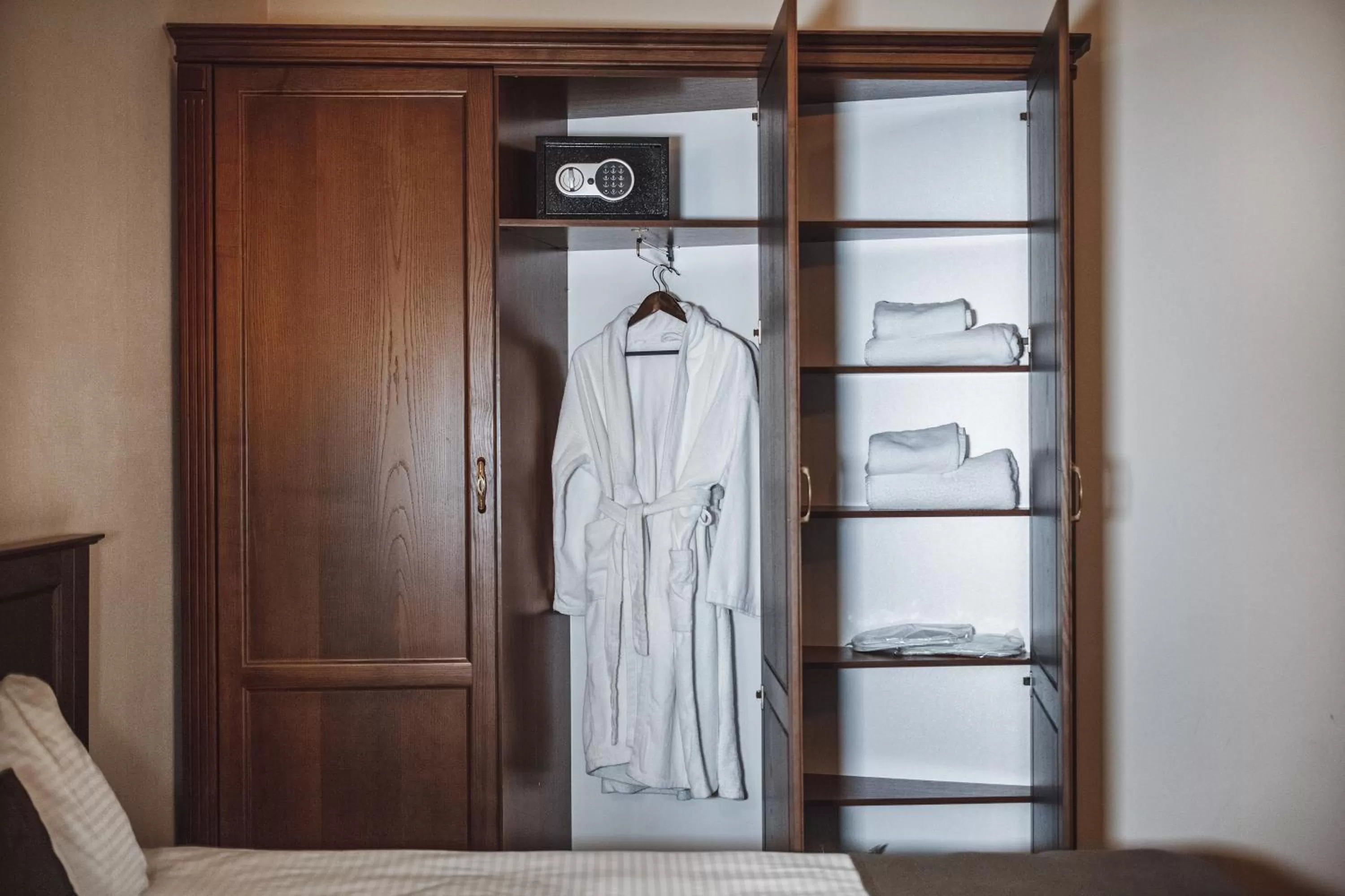 Area and facilities in Sicheslav Ekaterinoslav