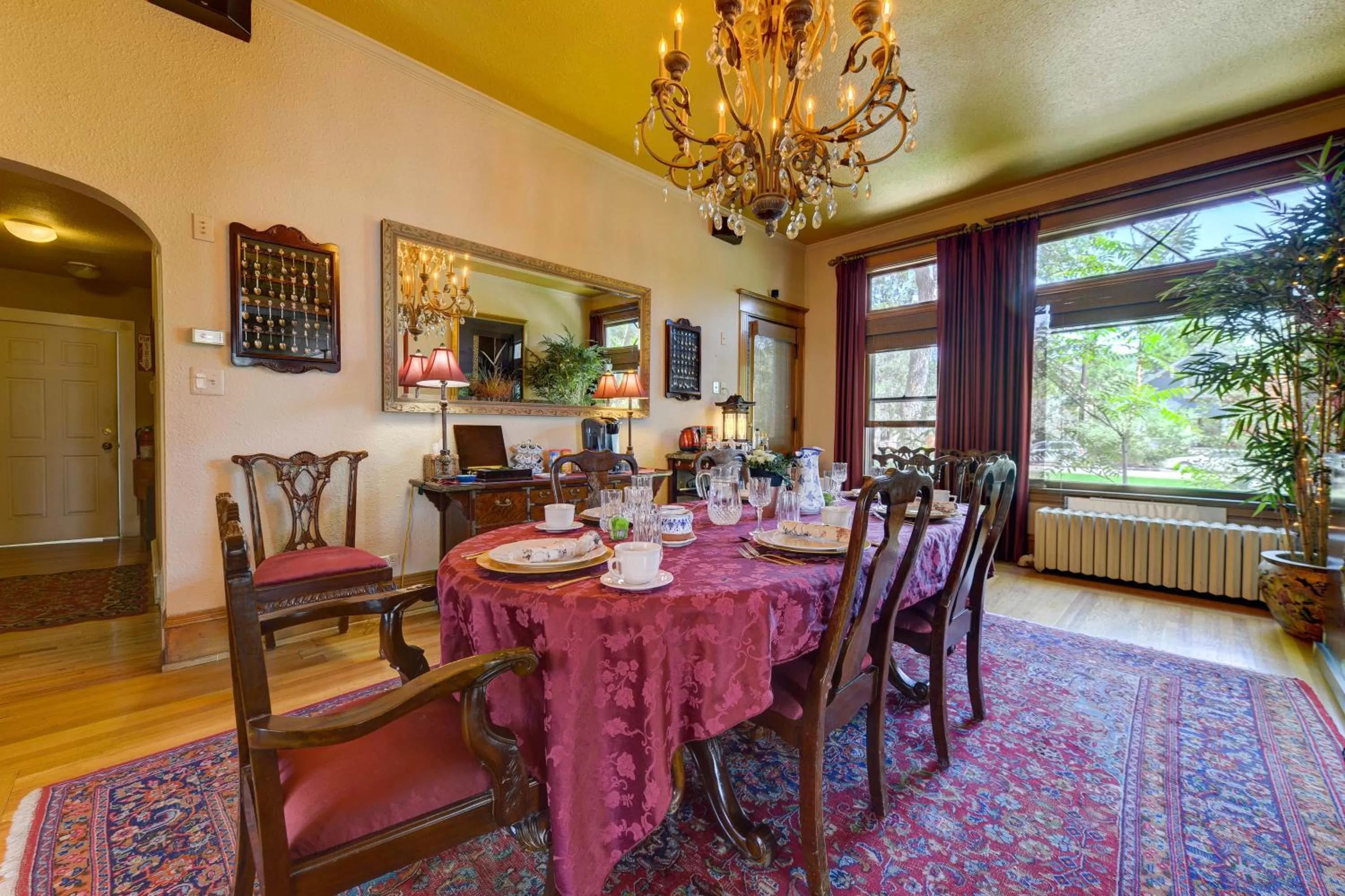 Coffee/tea facilities in The St. Mary's Inn, Bed and Breakfast